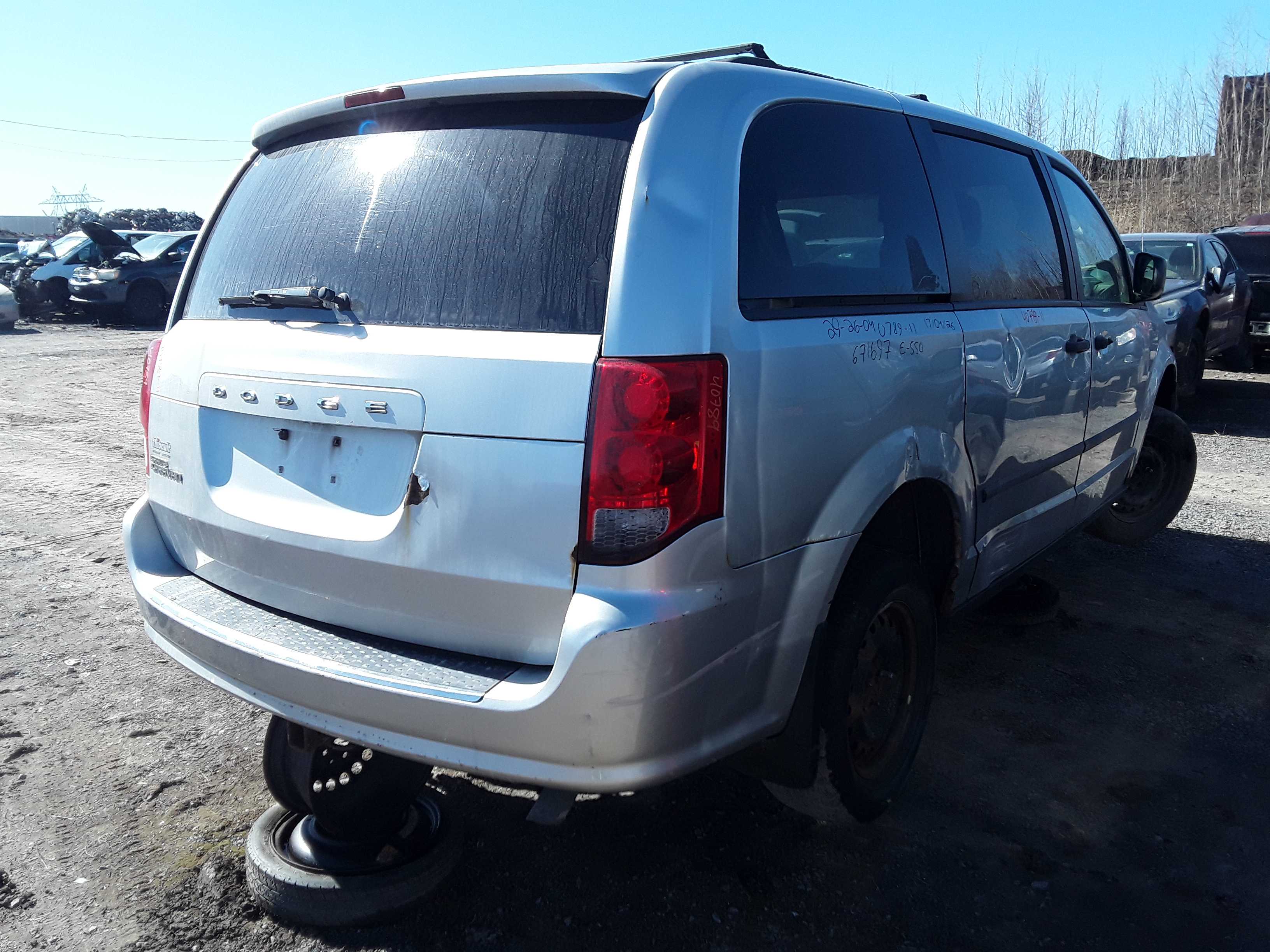 DODGE GRAND CARAVAN 2011