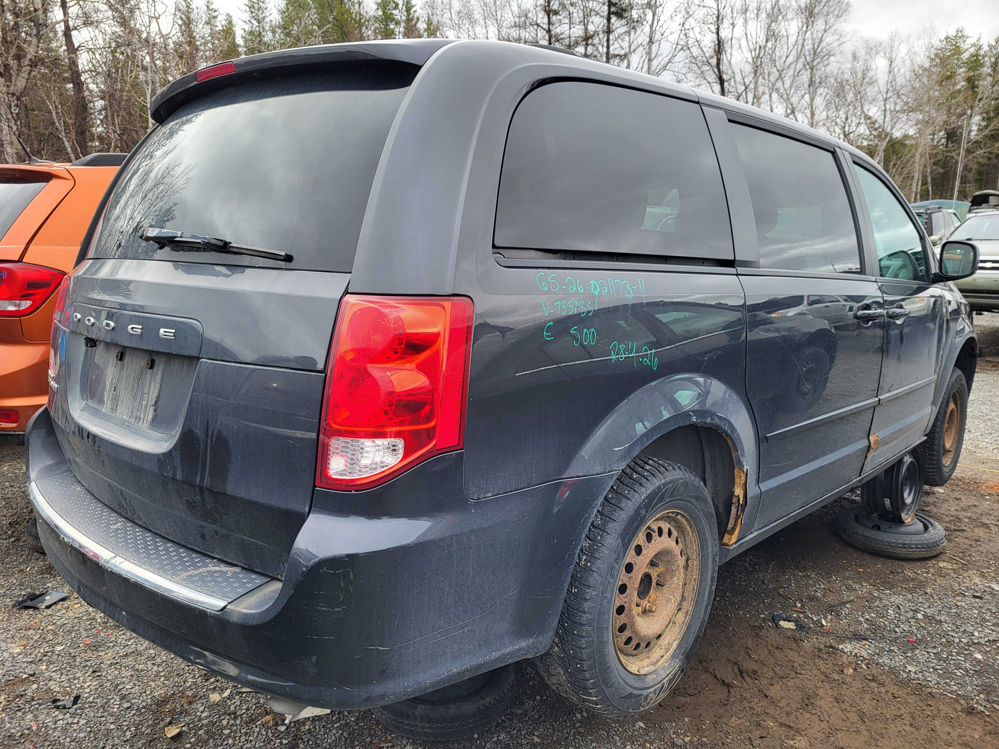 DODGE GRAND CARAVAN 2011