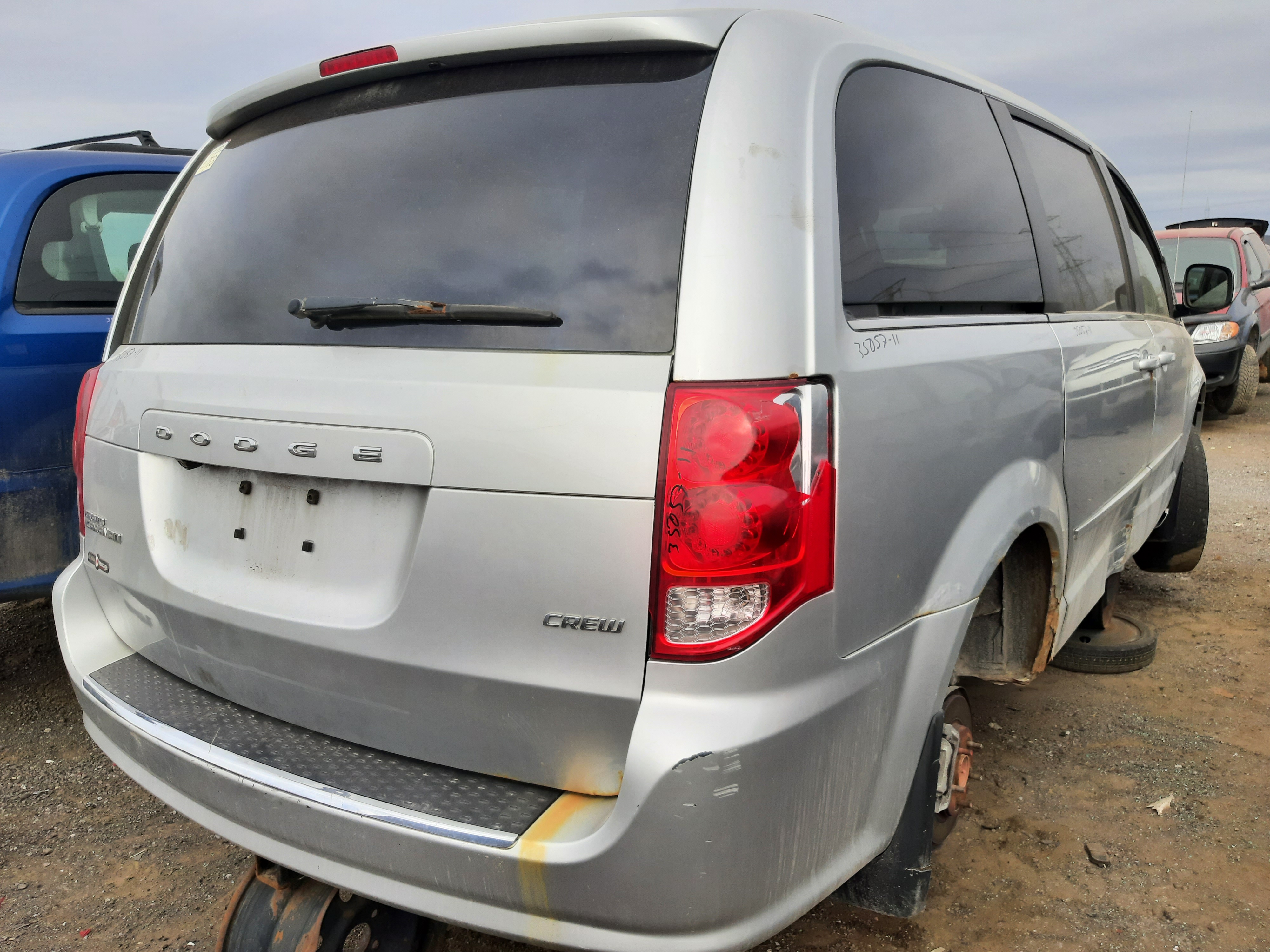 DODGE GRAND CARAVAN 2011