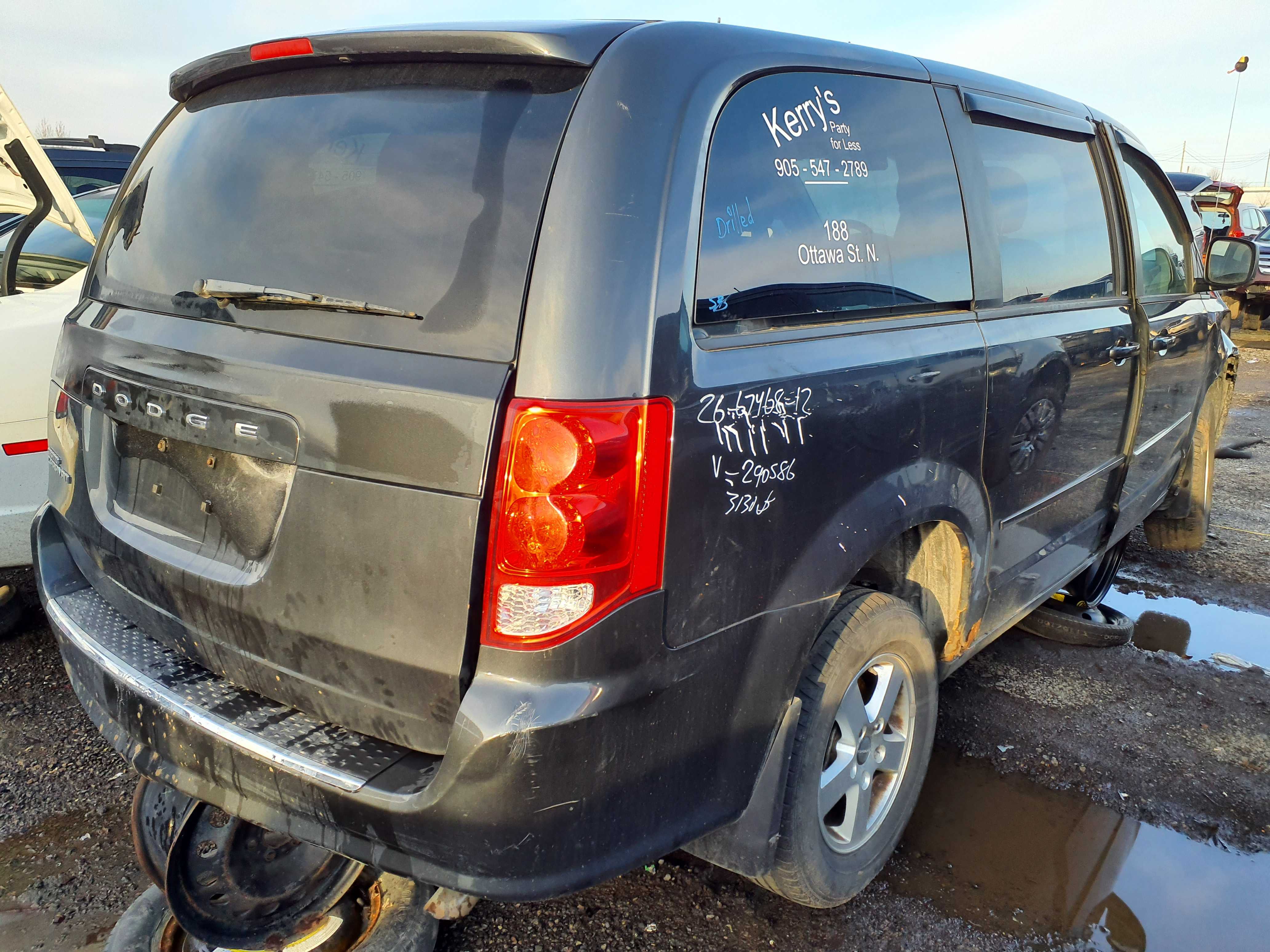 DODGE GRAND CARAVAN 2012