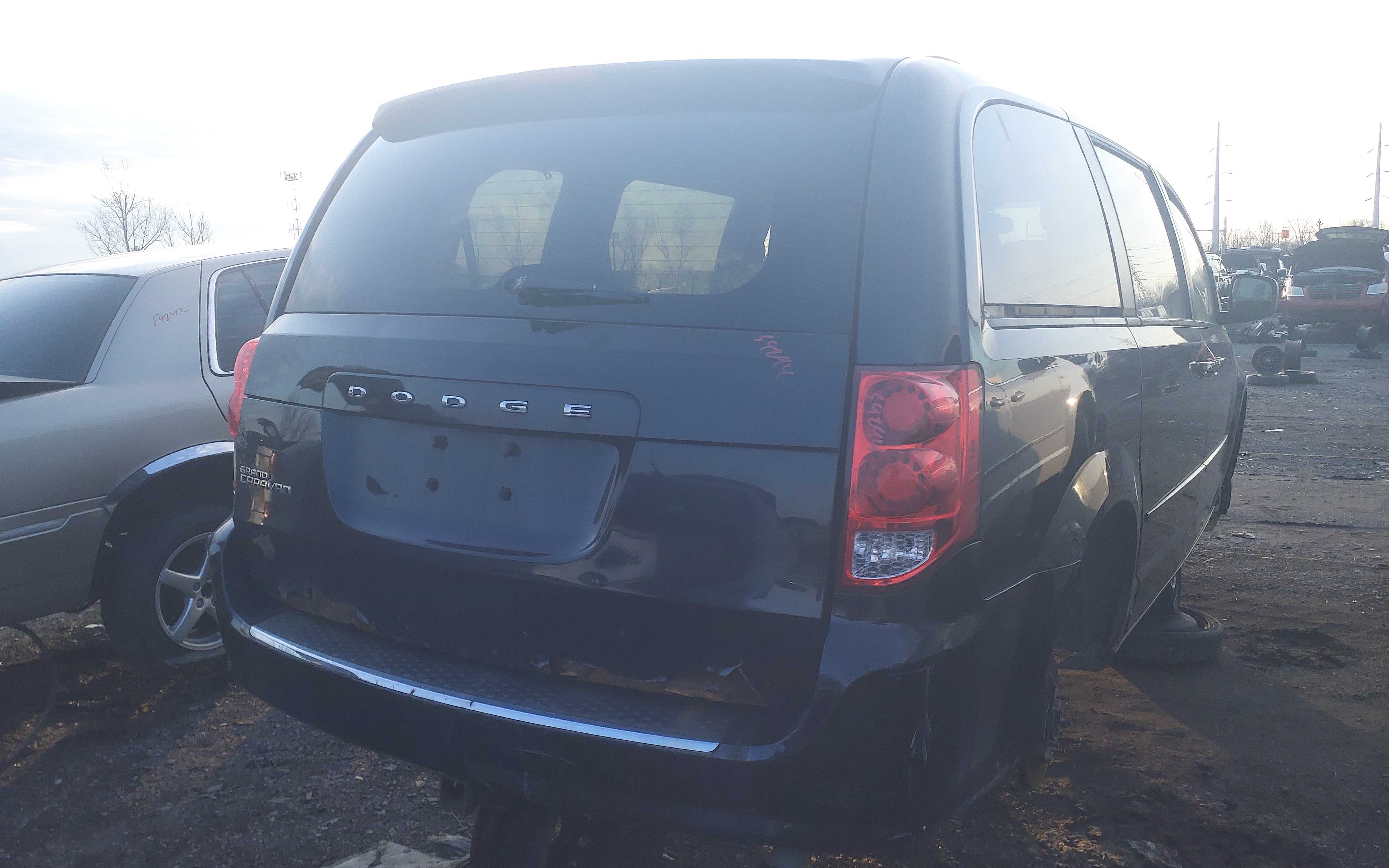 DODGE GRAND CARAVAN 2012