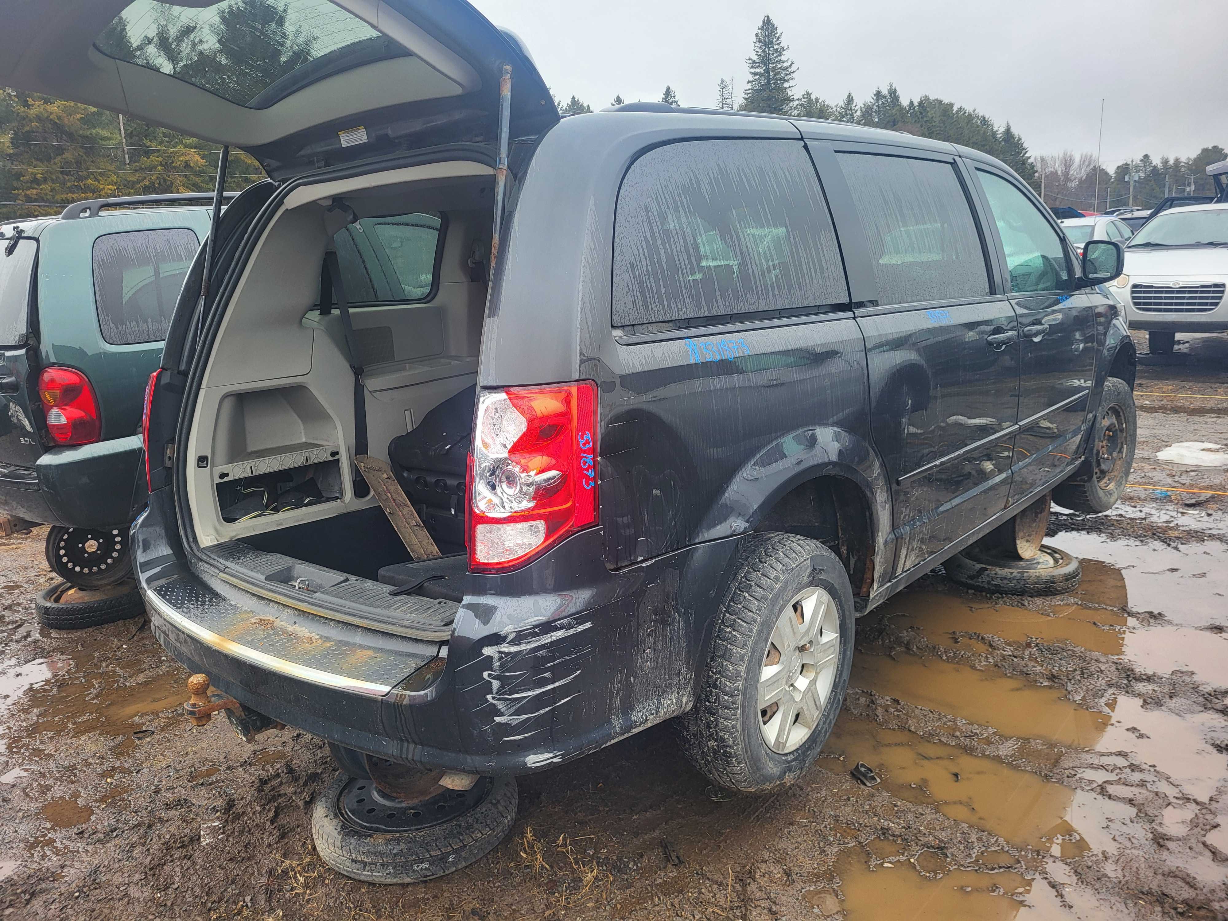 DODGE GRAND CARAVAN 2012