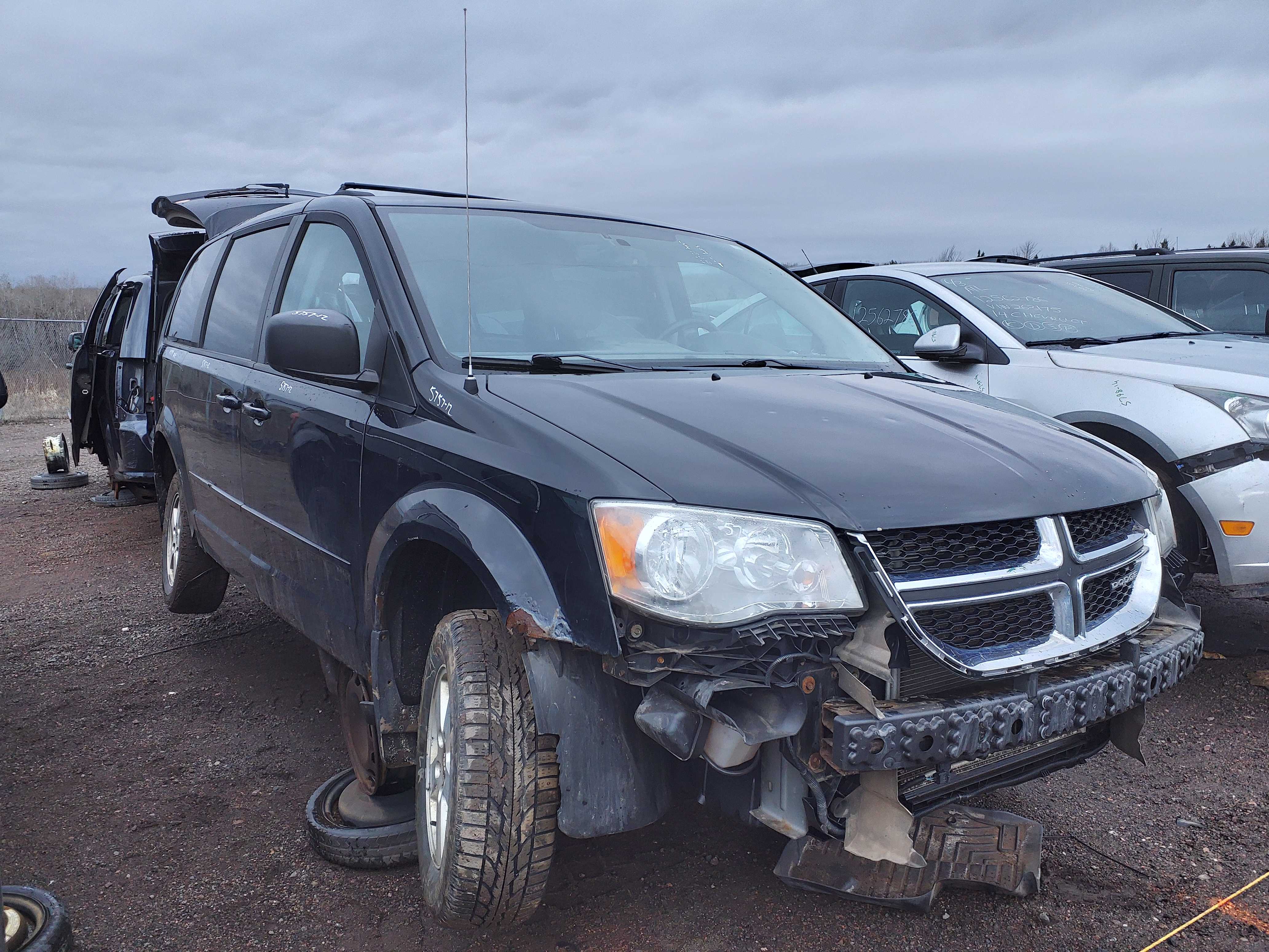 DODGE GRAND CARAVAN 2012