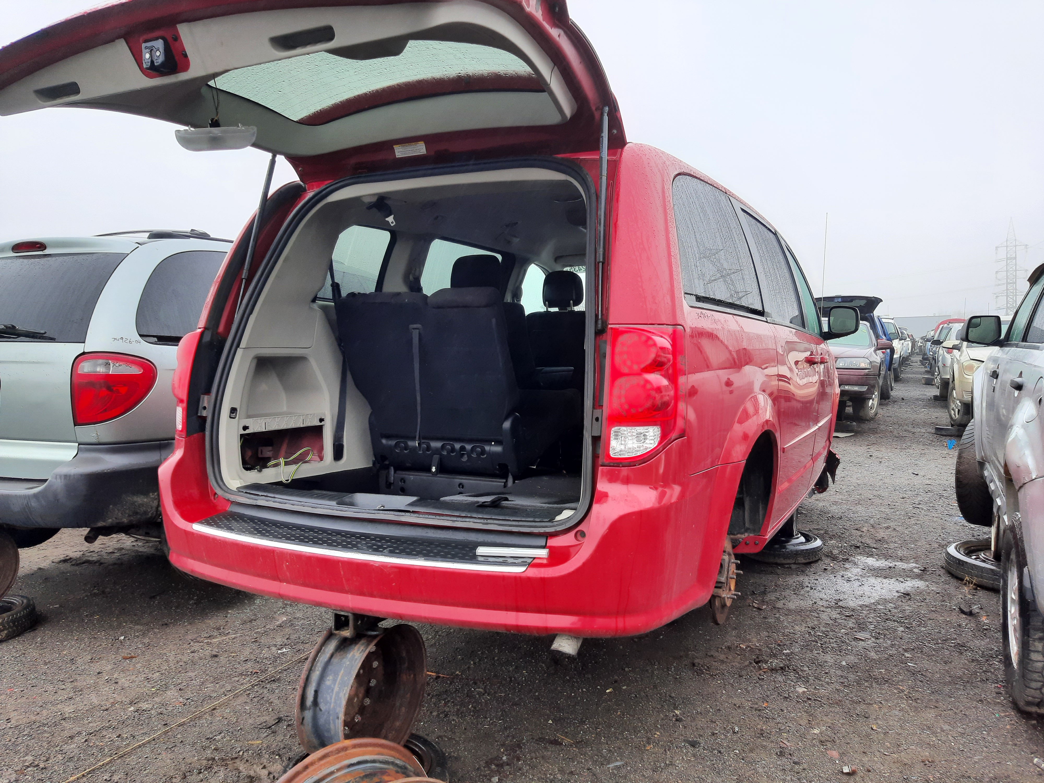 DODGE GRAND CARAVAN 2012