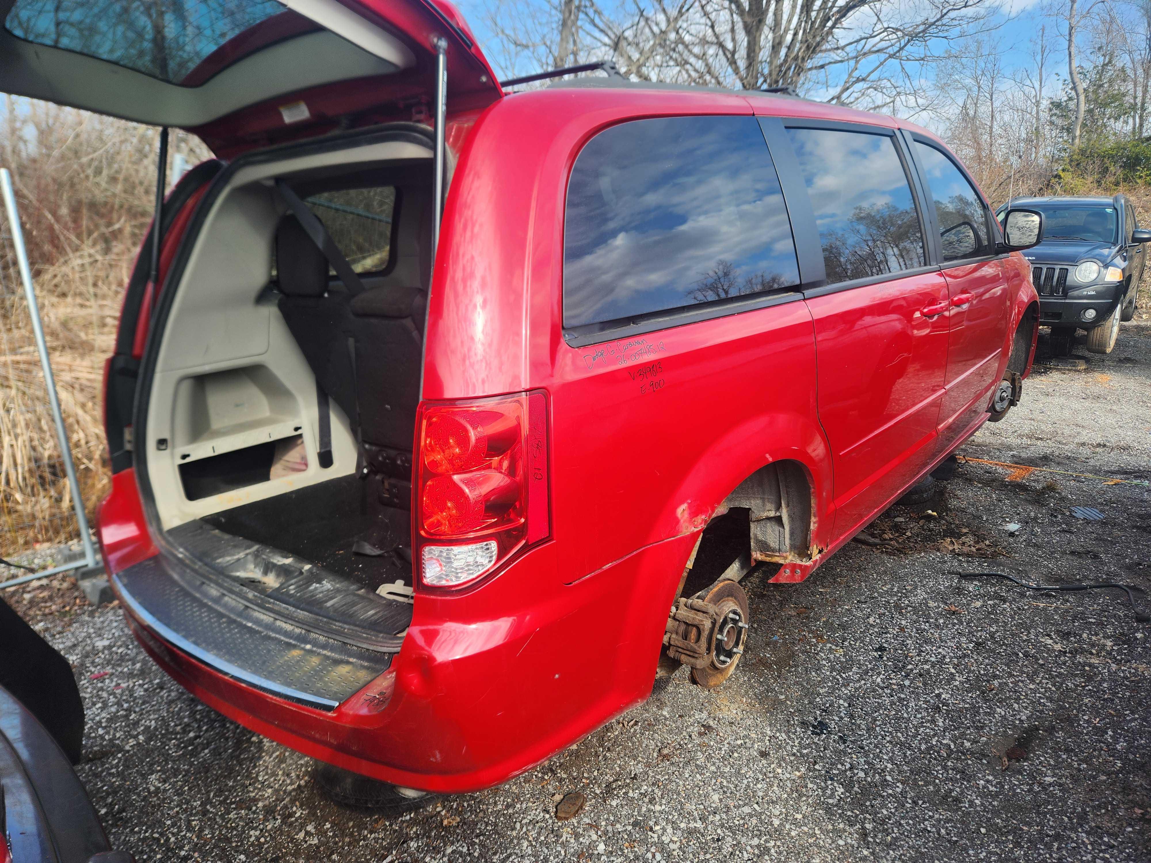 DODGE GRAND CARAVAN 2012