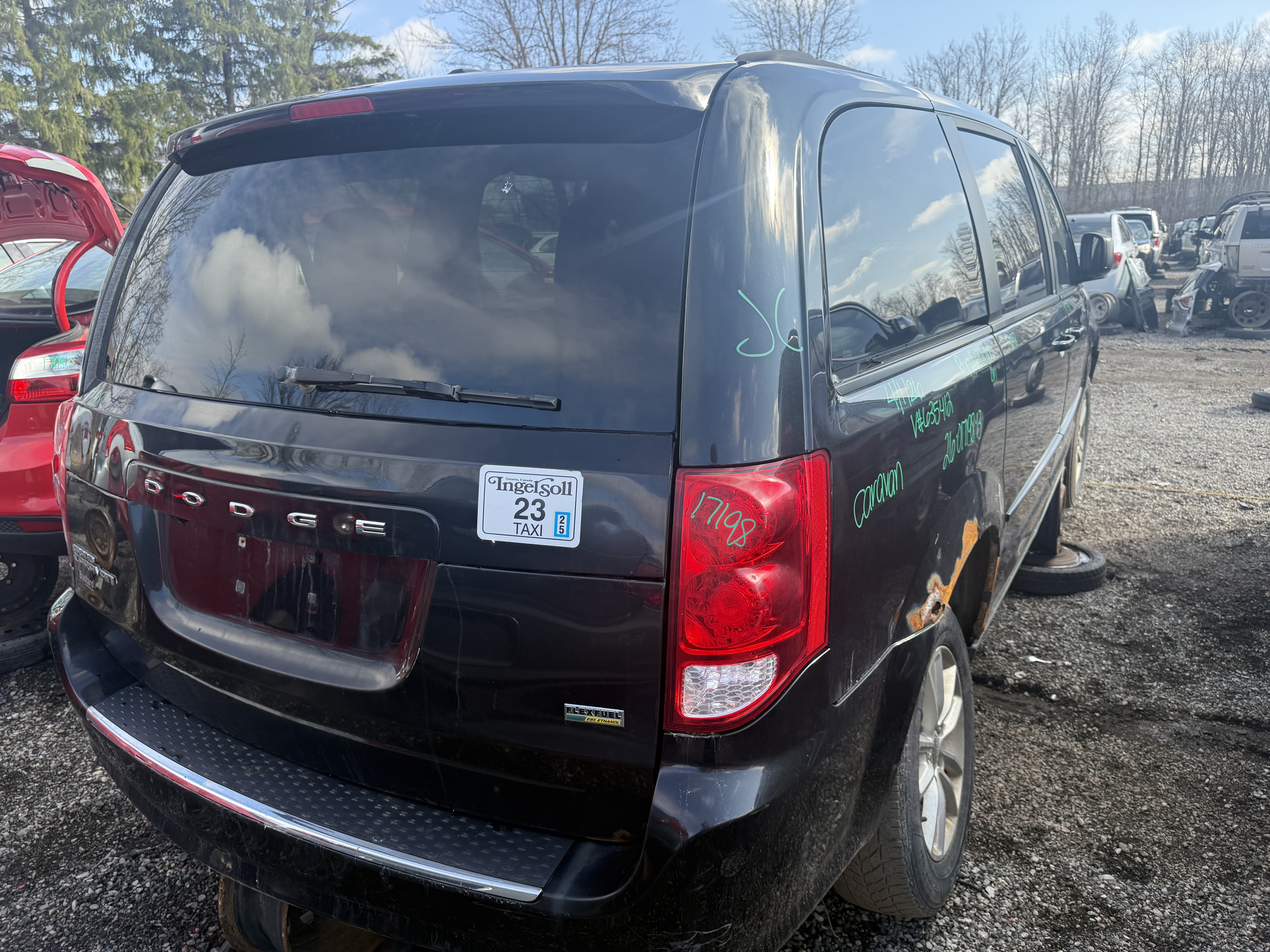 DODGE GRAND CARAVAN 2013
