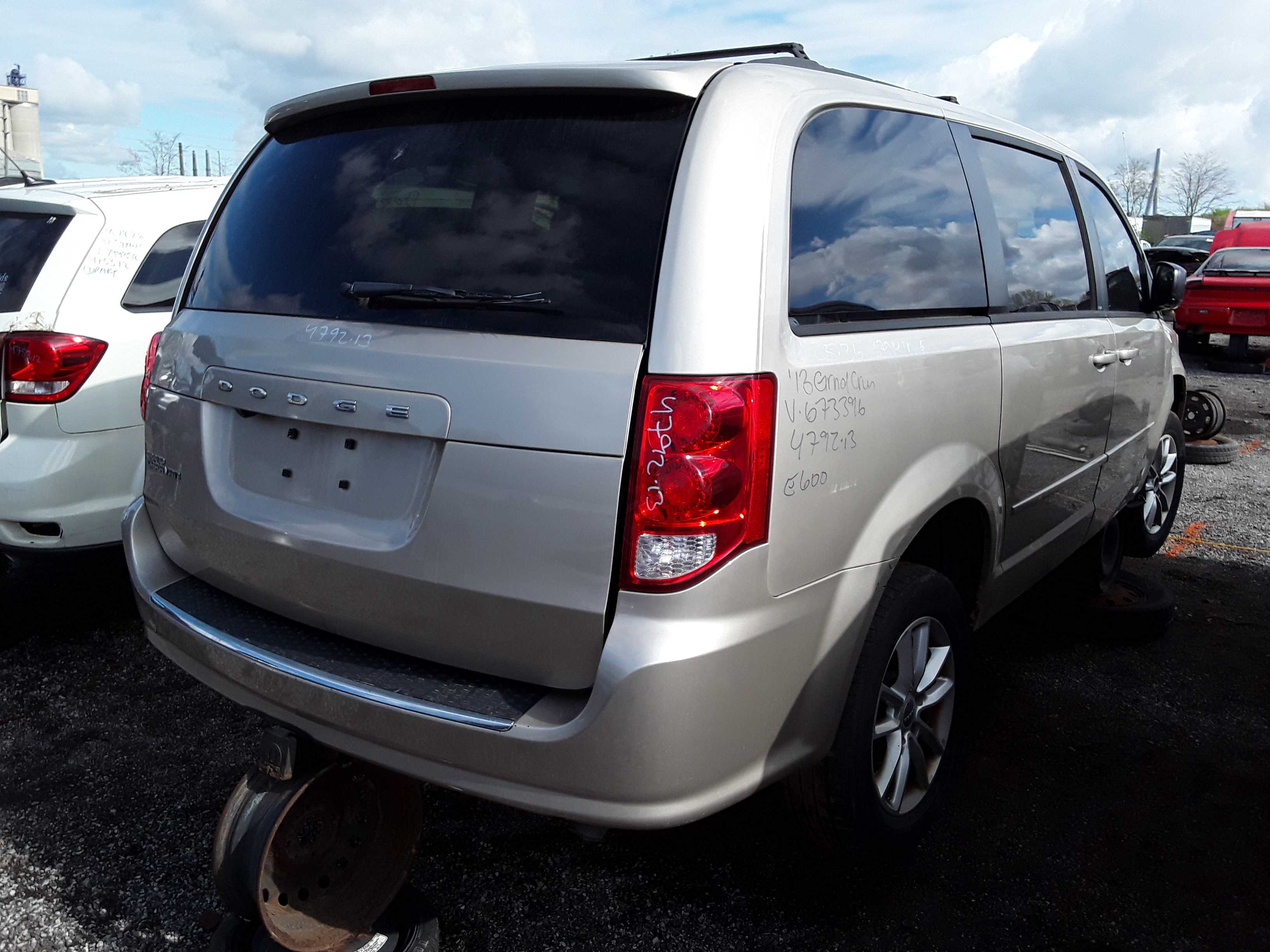 DODGE GRAND CARAVAN 2013