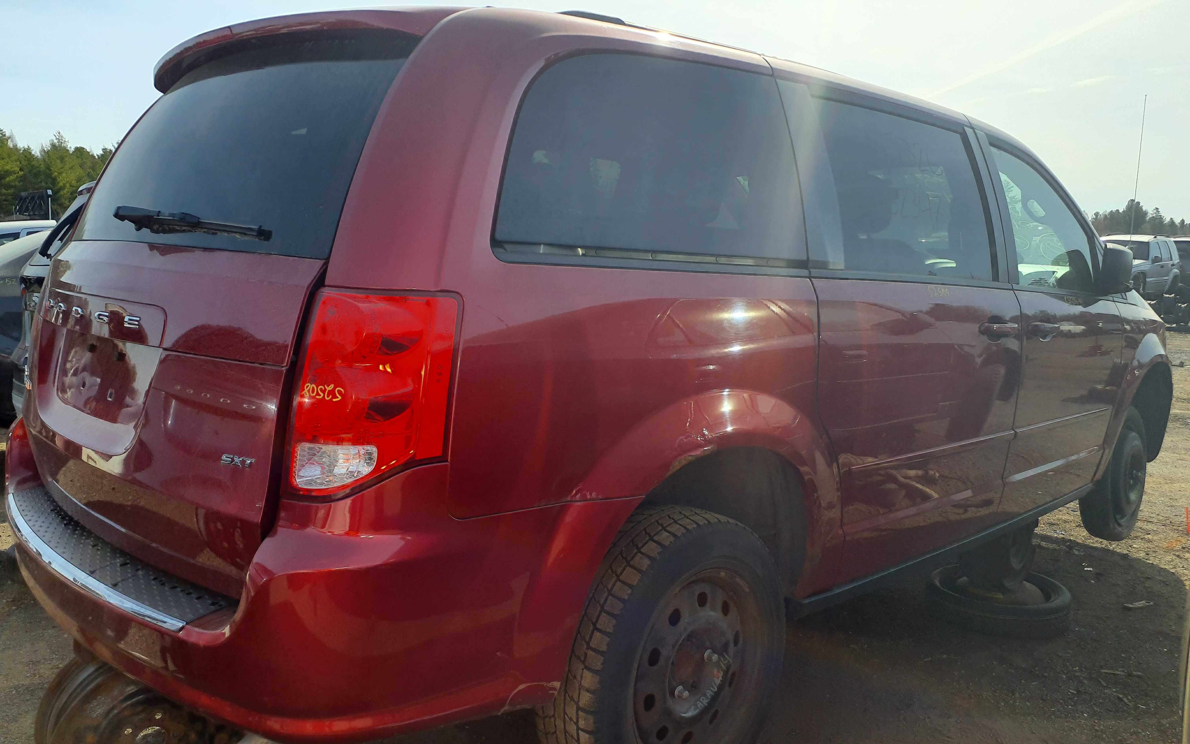 DODGE GRAND CARAVAN 2014