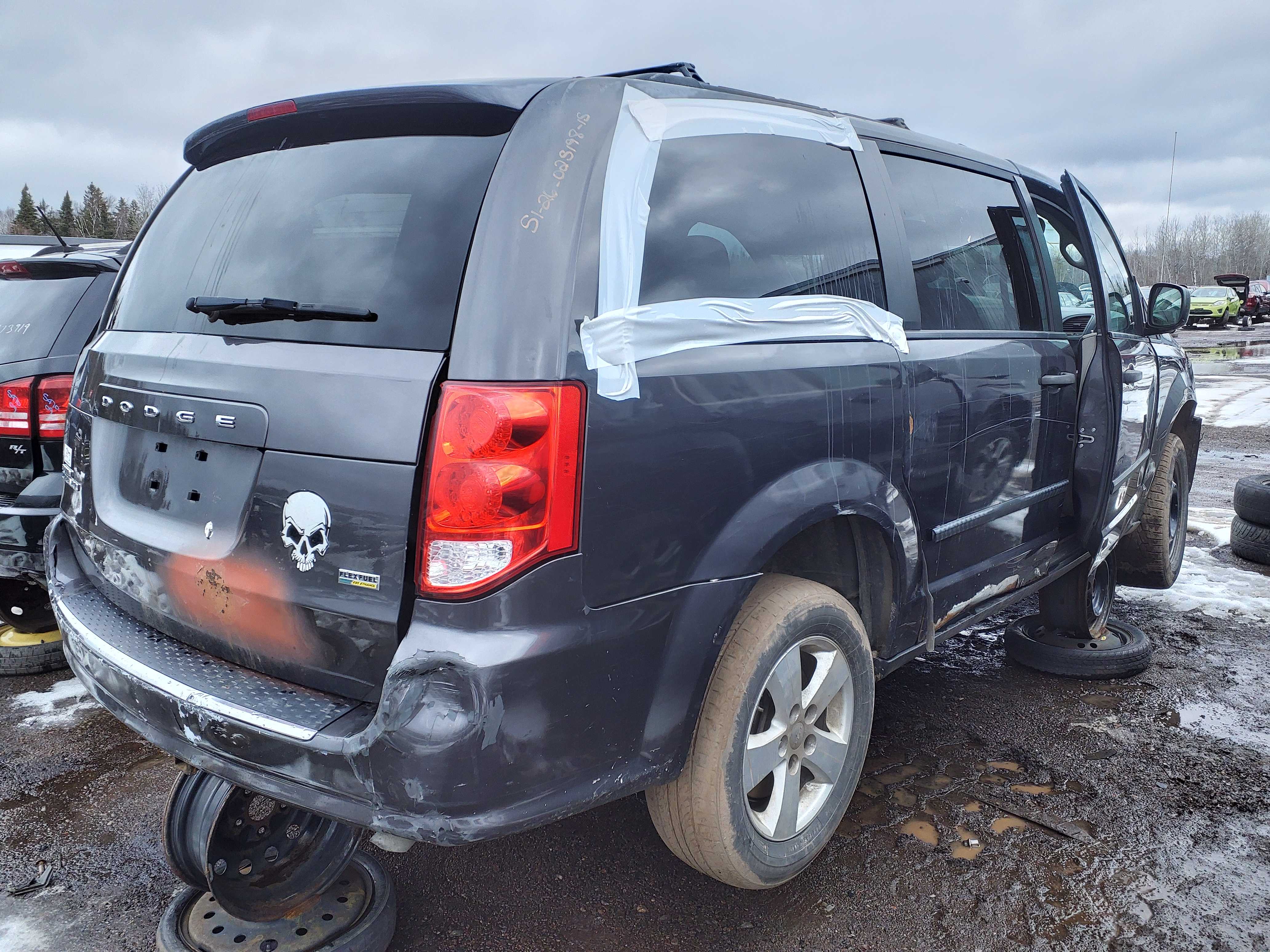 DODGE GRAND CARAVAN 2015