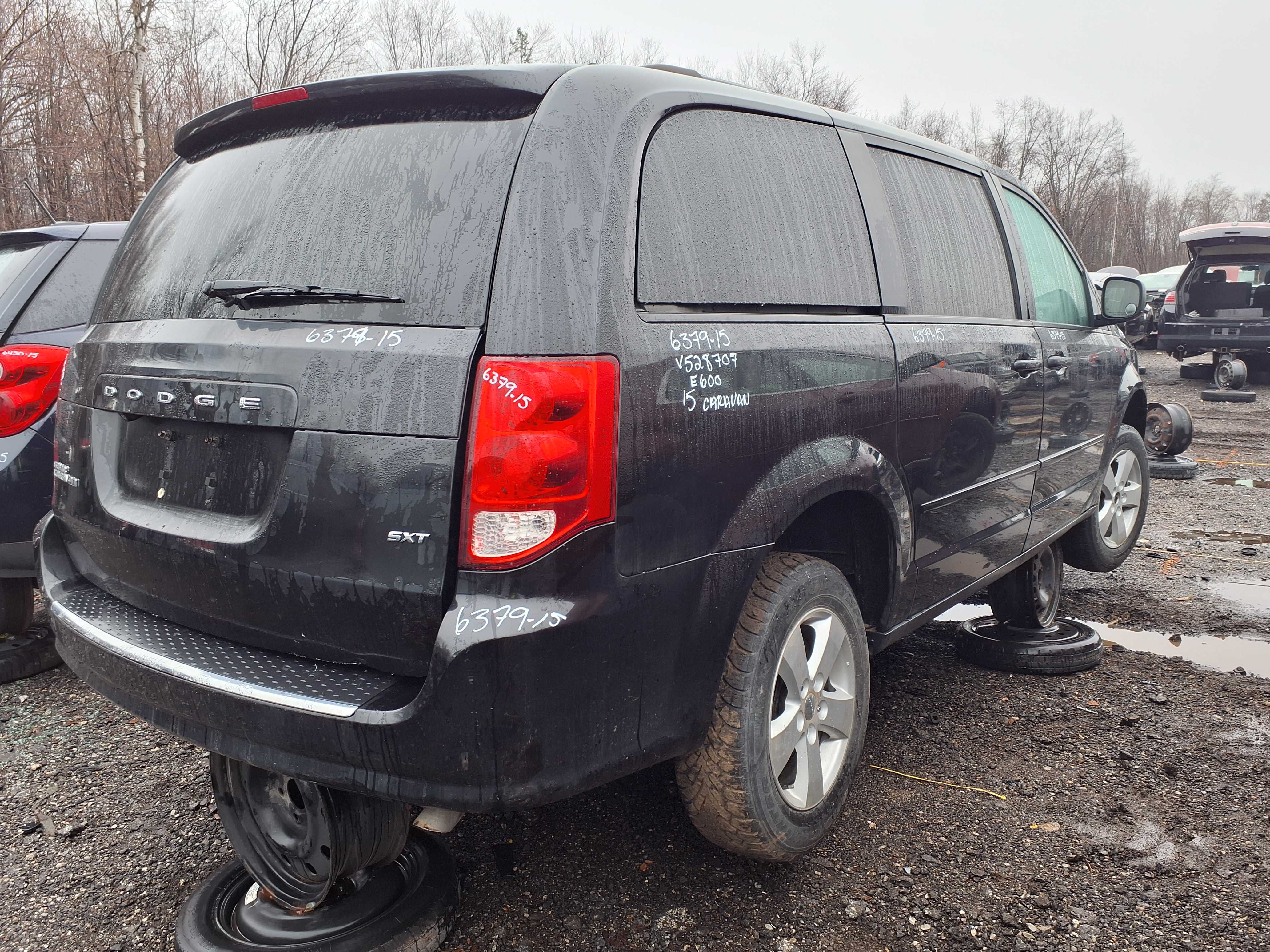 DODGE GRAND CARAVAN 2015