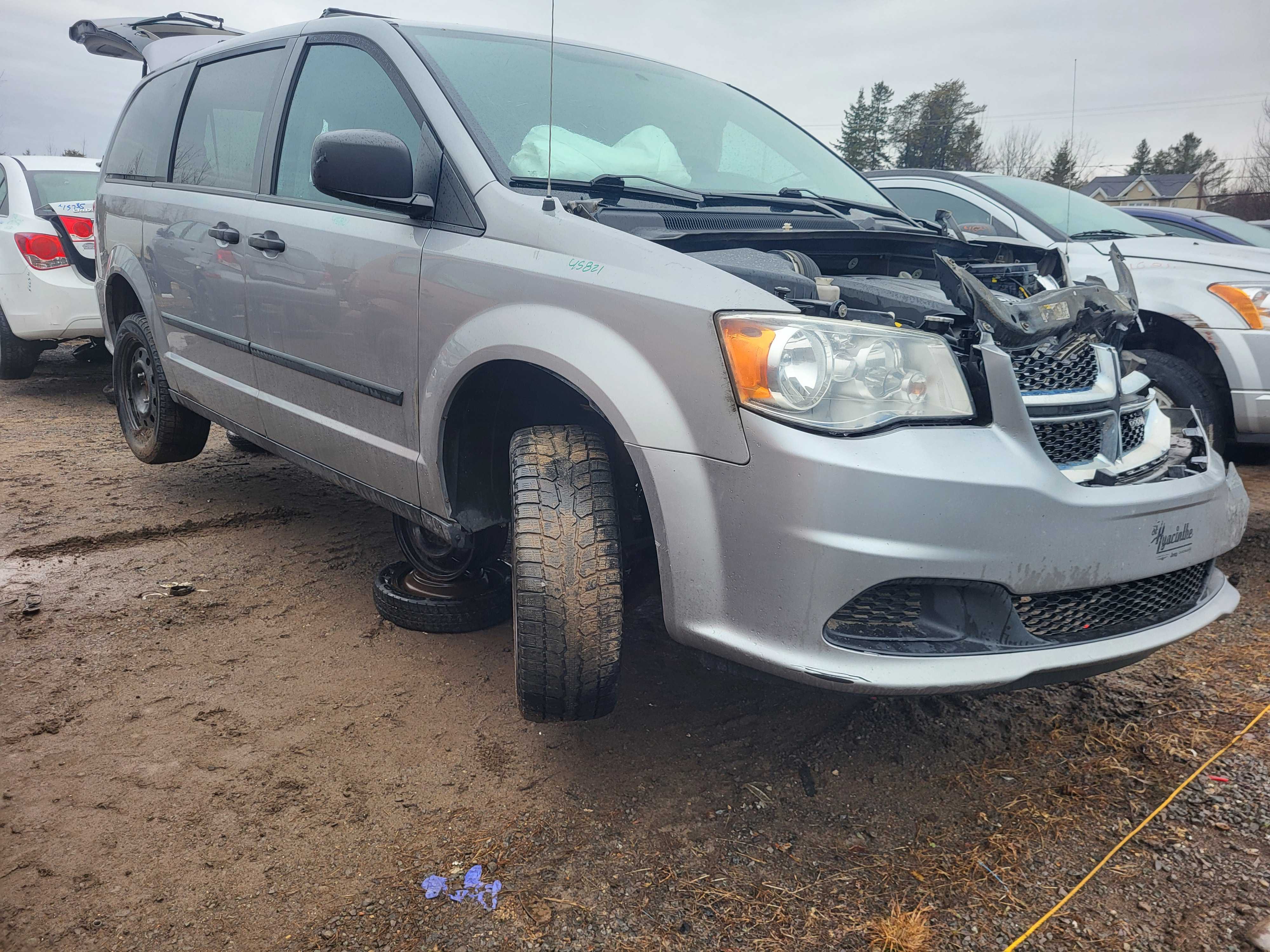 DODGE GRAND CARAVAN 2016