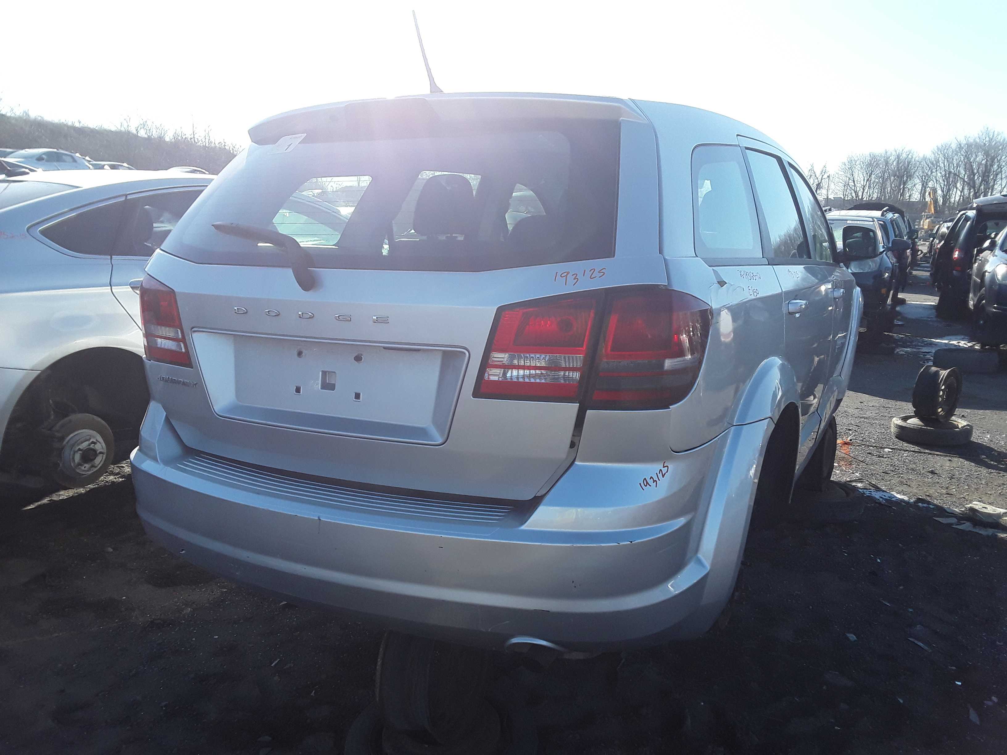 DODGE JOURNEY 2012