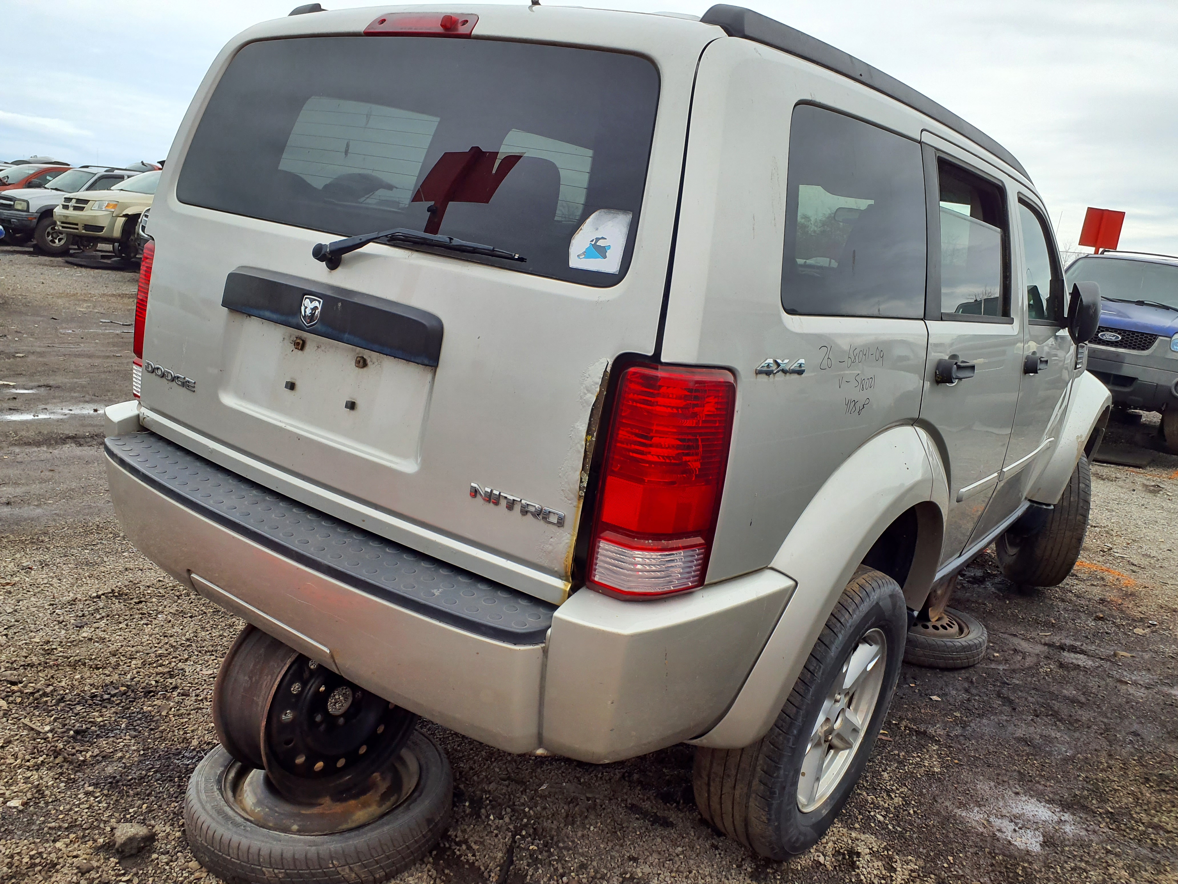 DODGE NITRO 2009