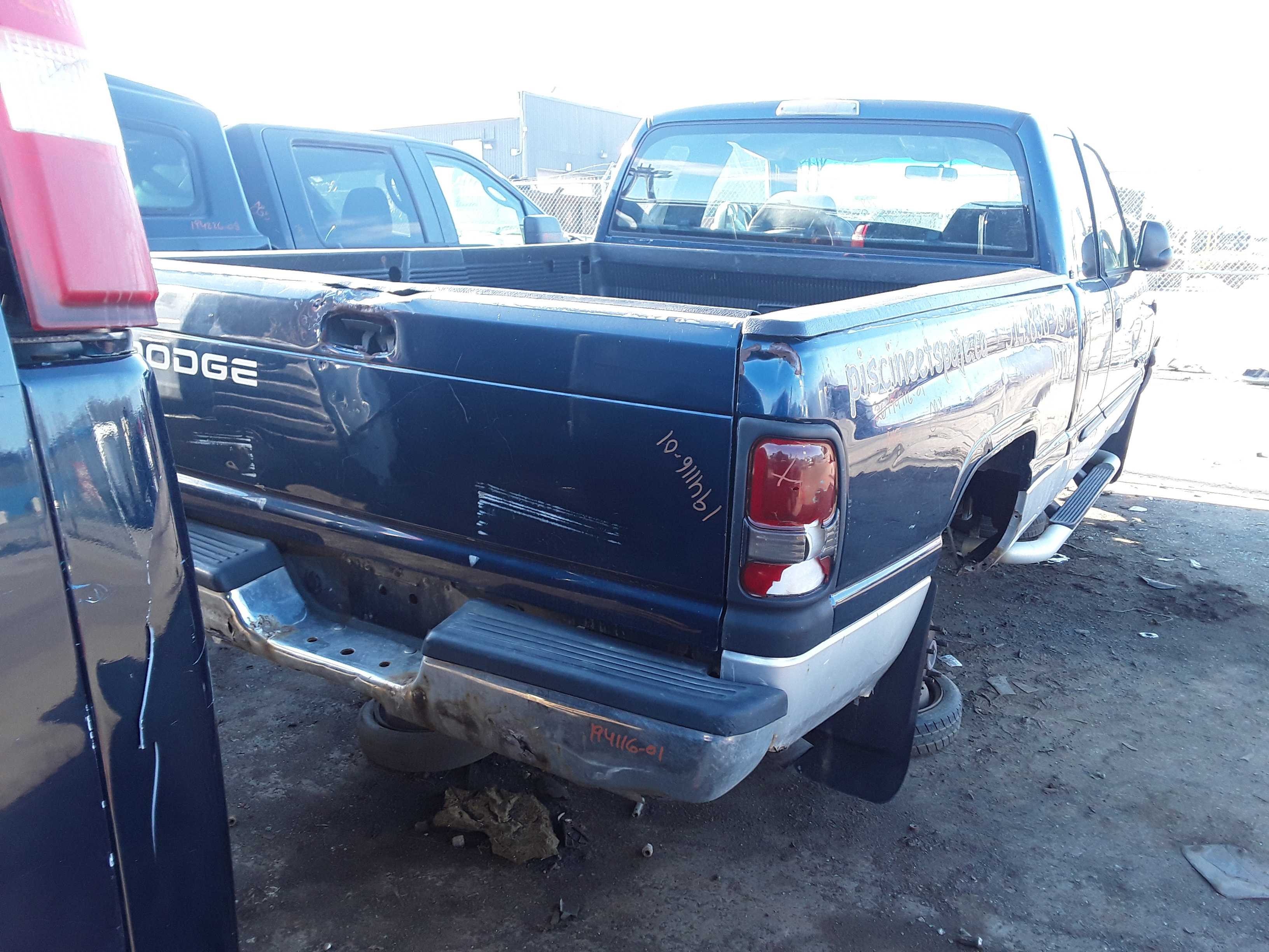 DODGE RAM 1500 2001