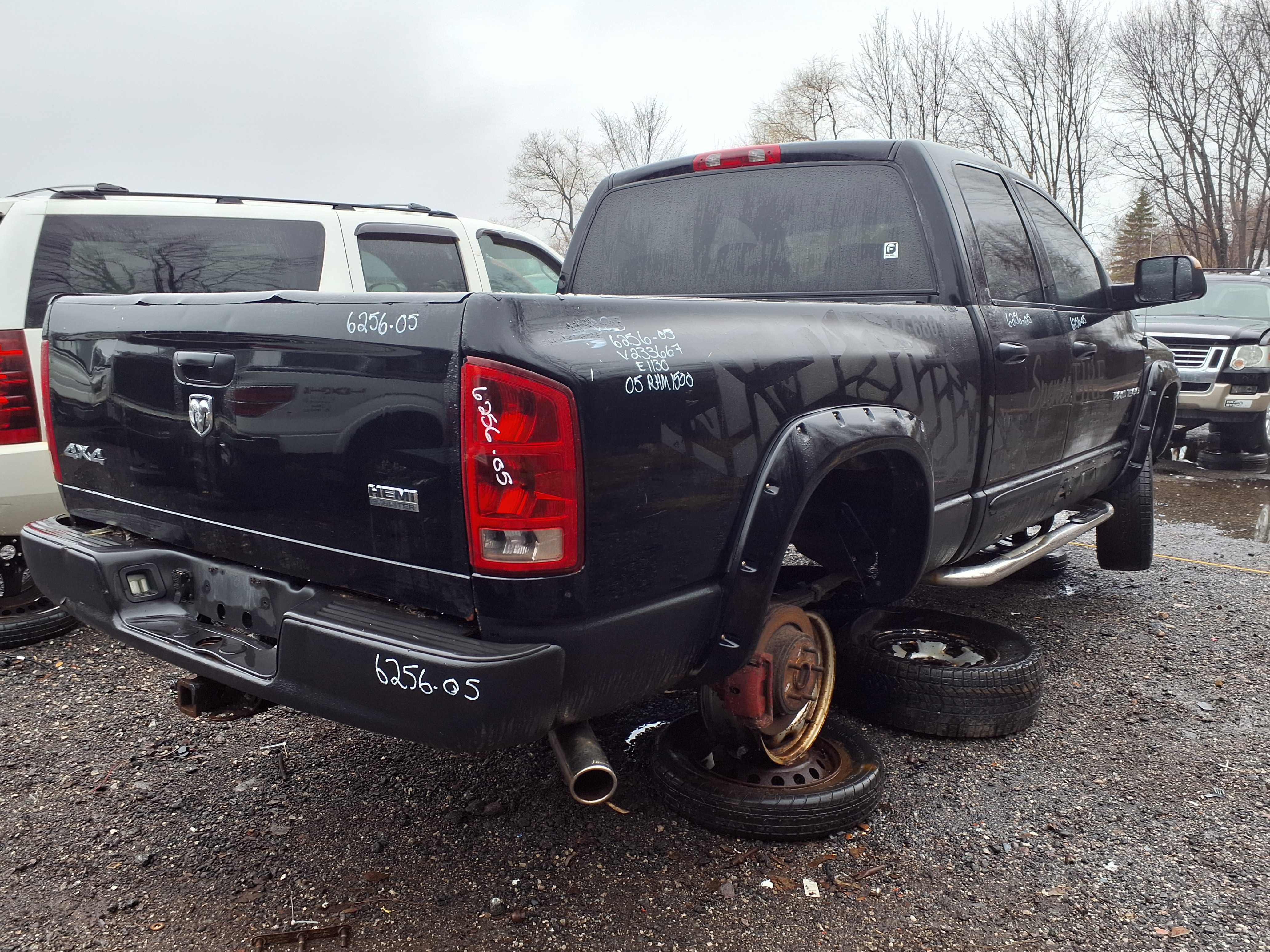 DODGE RAM 1500 2005