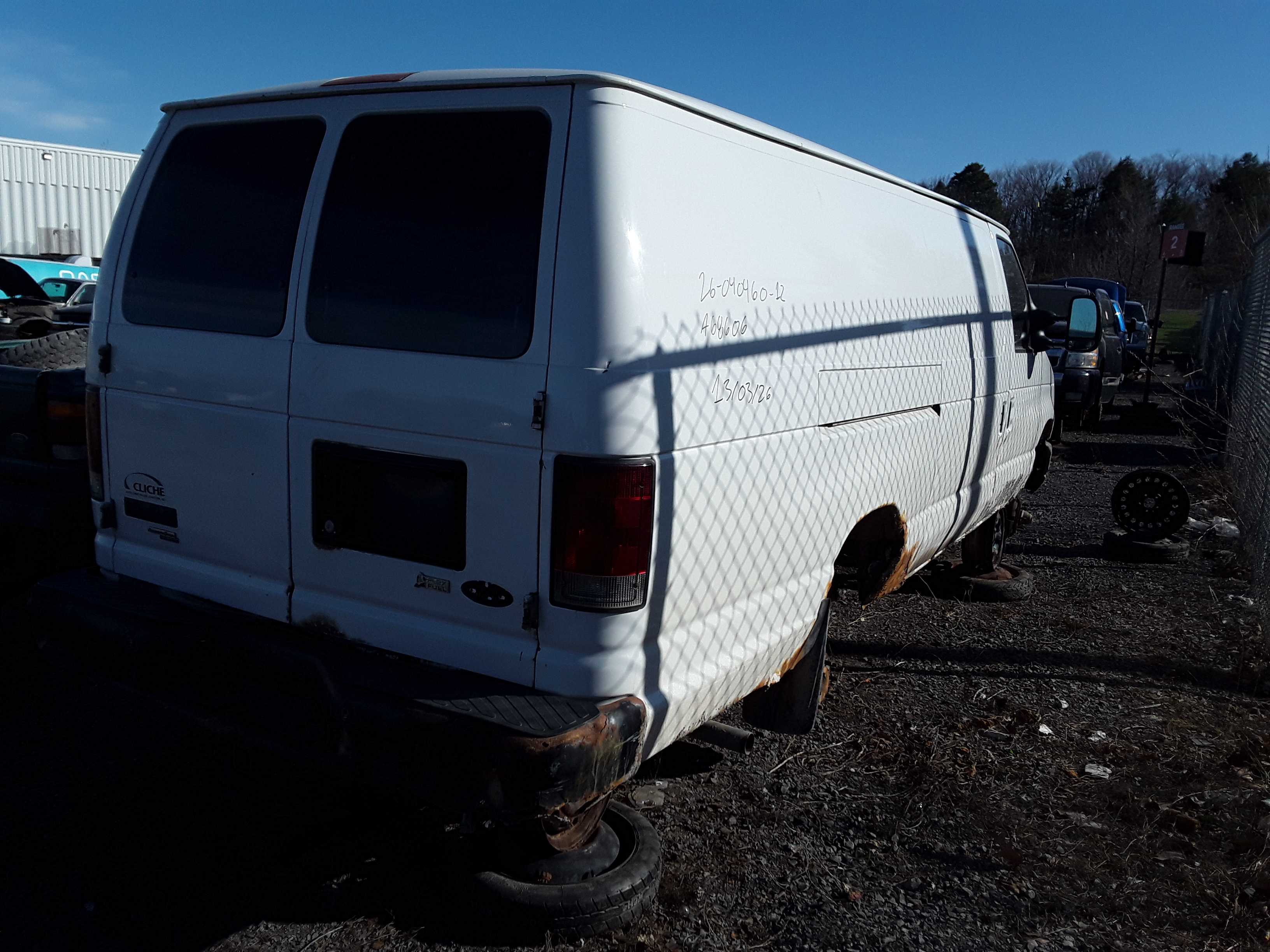 FORD ECONOLINE 2012