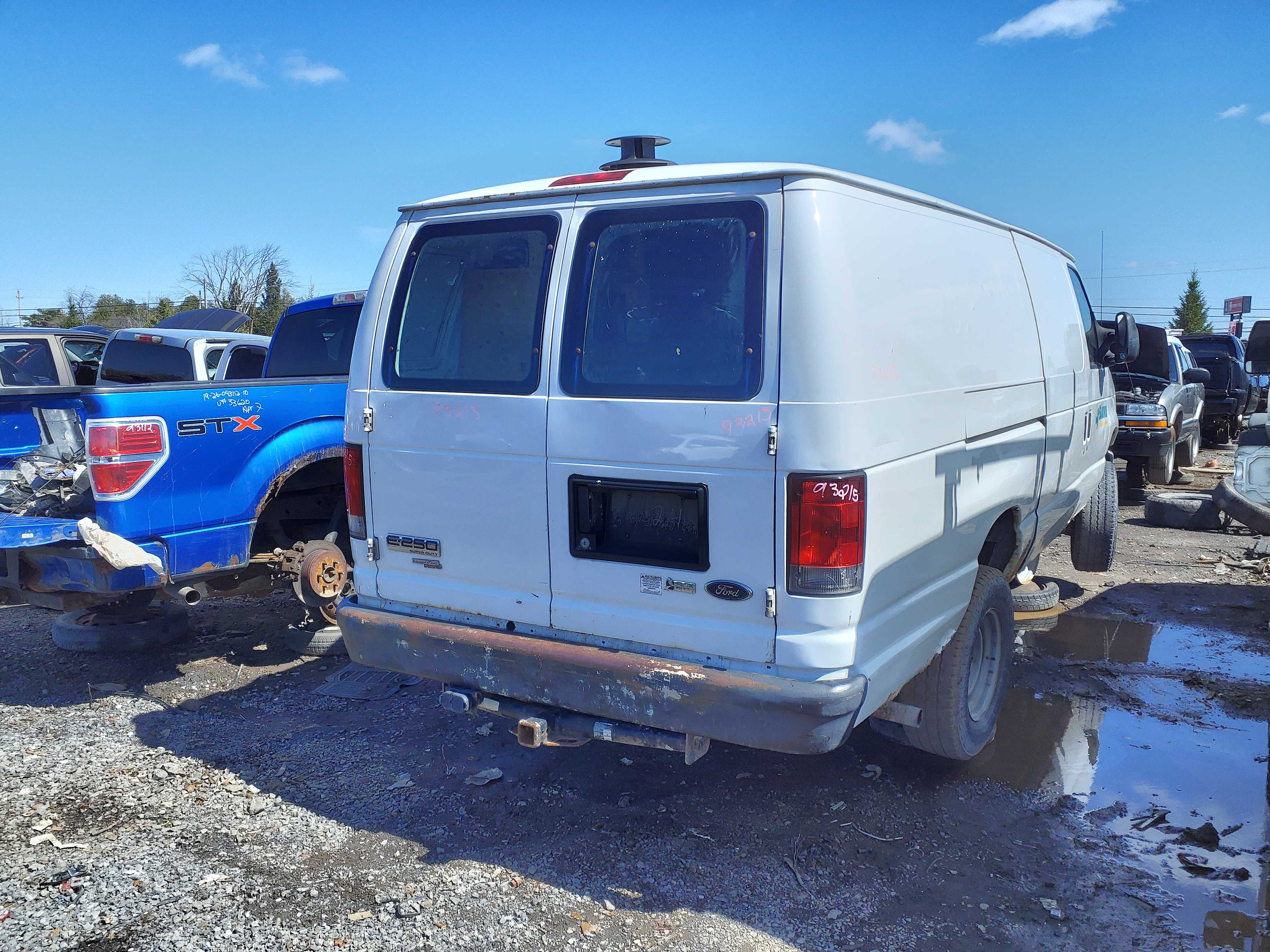 FORD ECONOLINE 2014