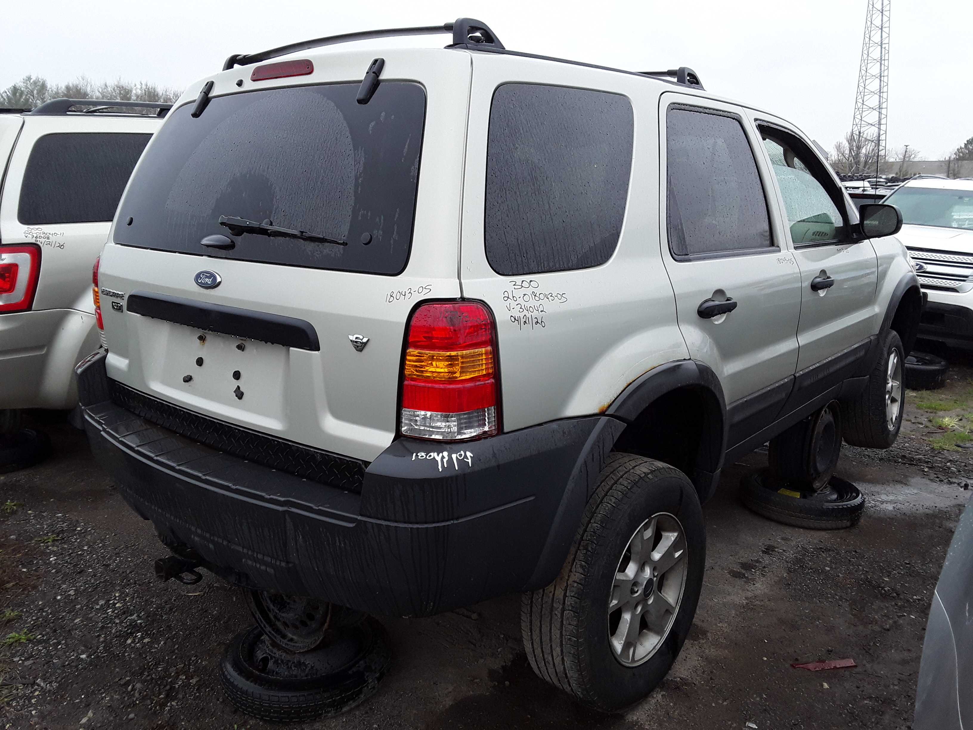 FORD ESCAPE 2005