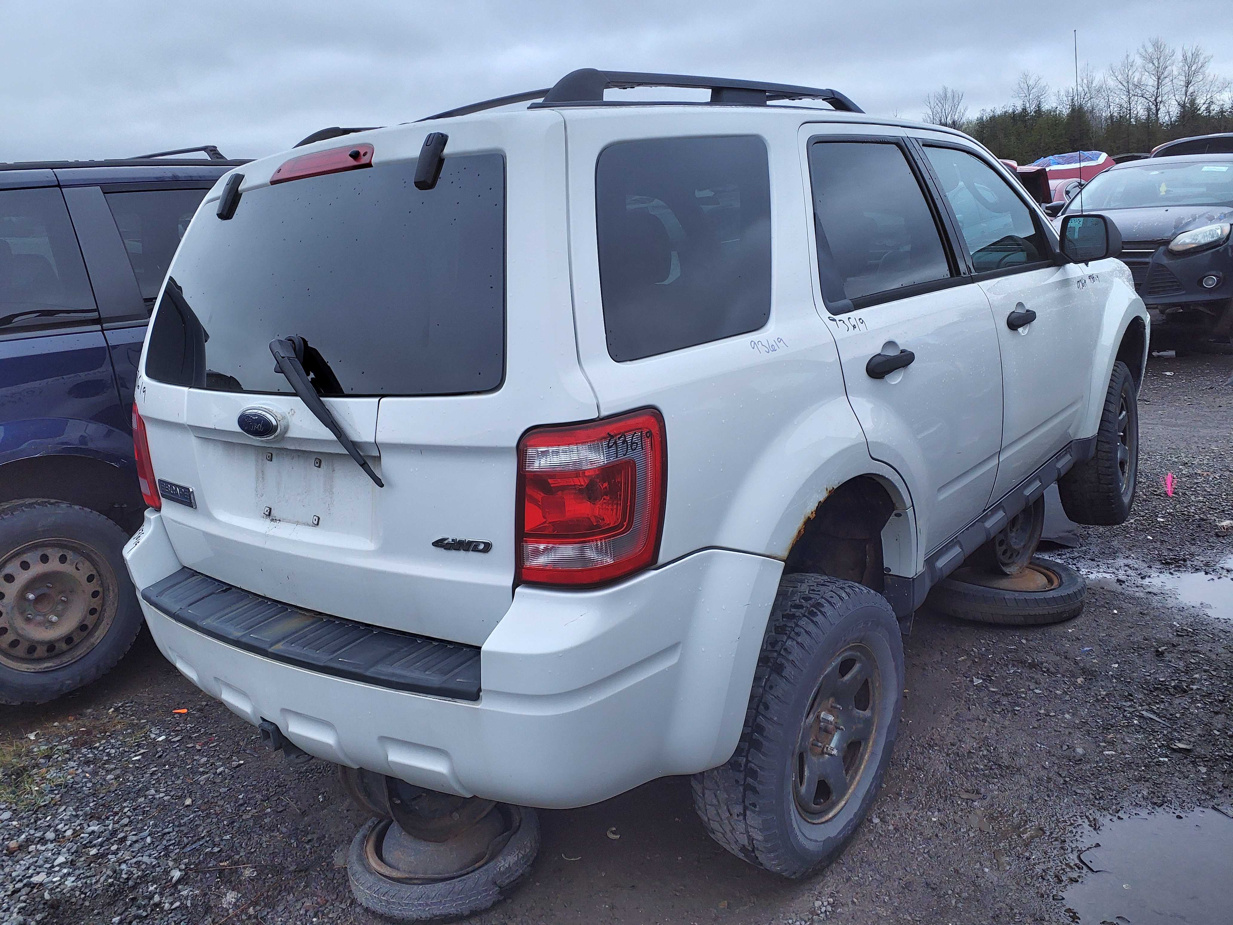 FORD ESCAPE 2009