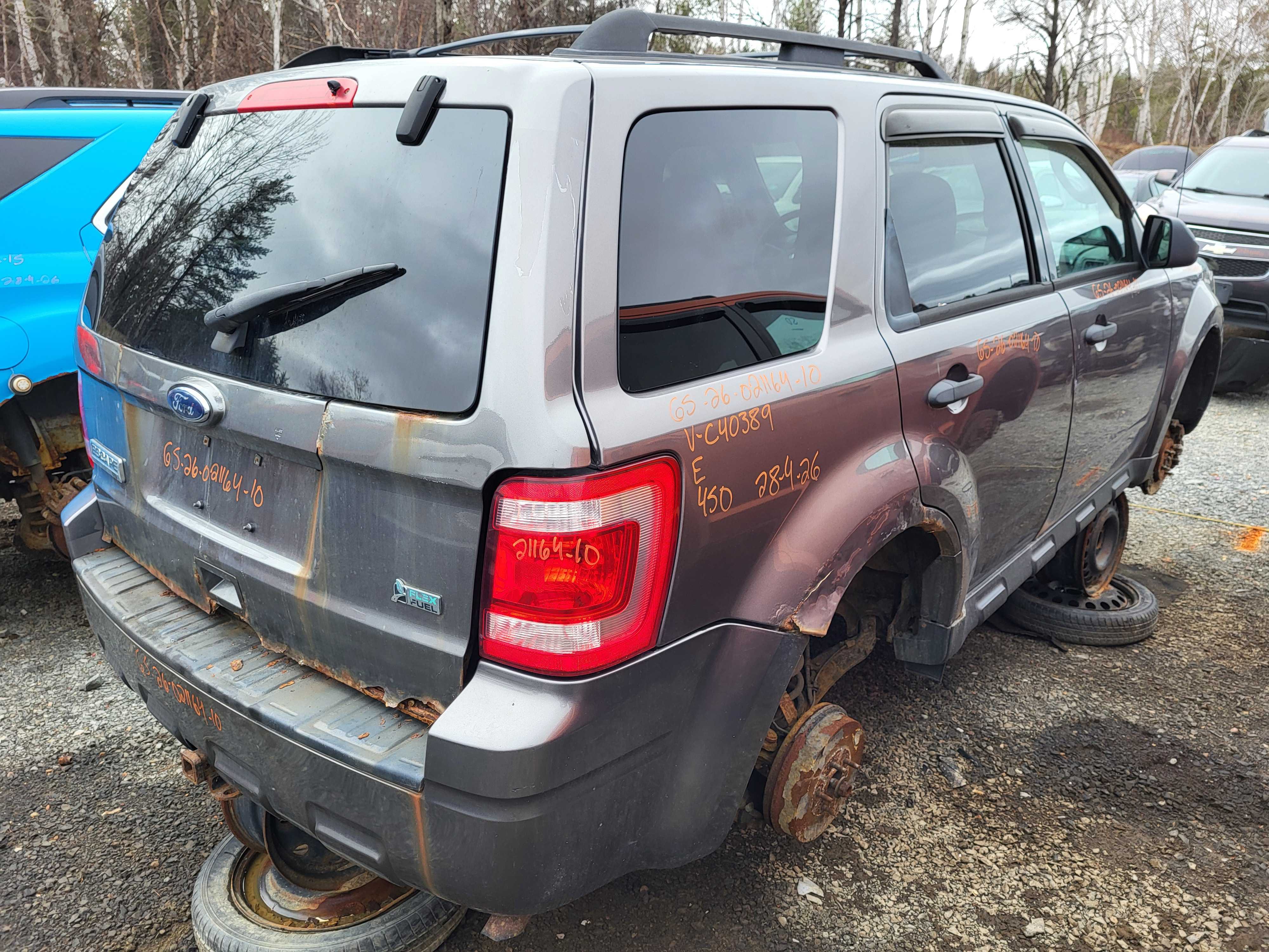 FORD ESCAPE 2010
