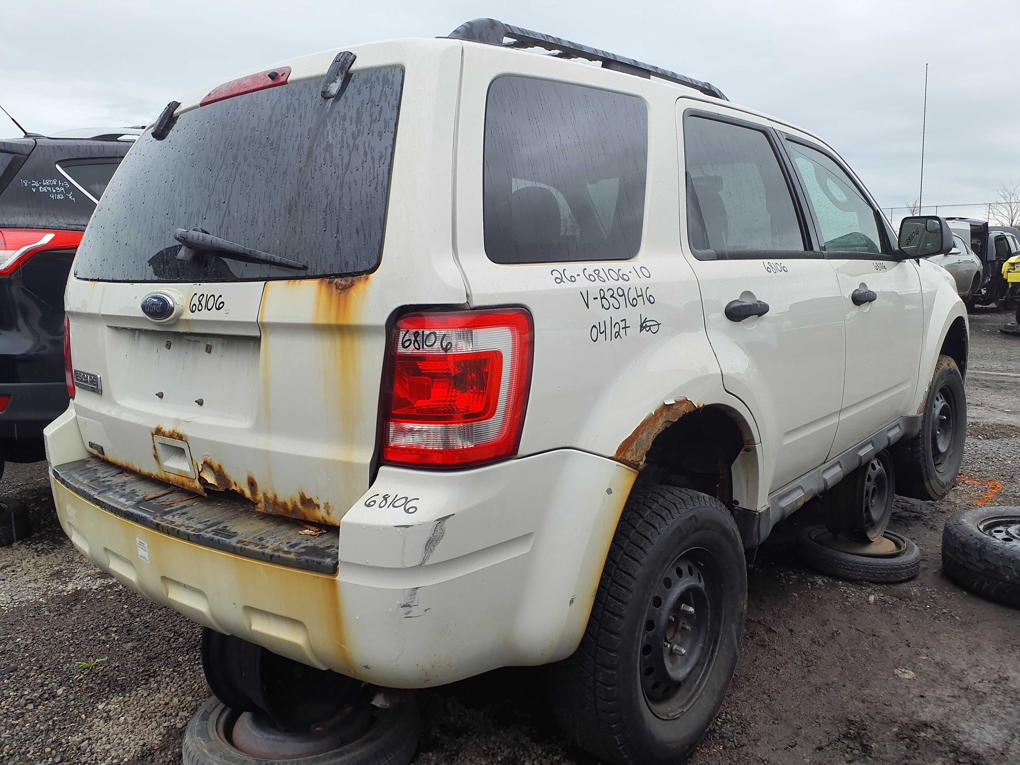 FORD ESCAPE 2010