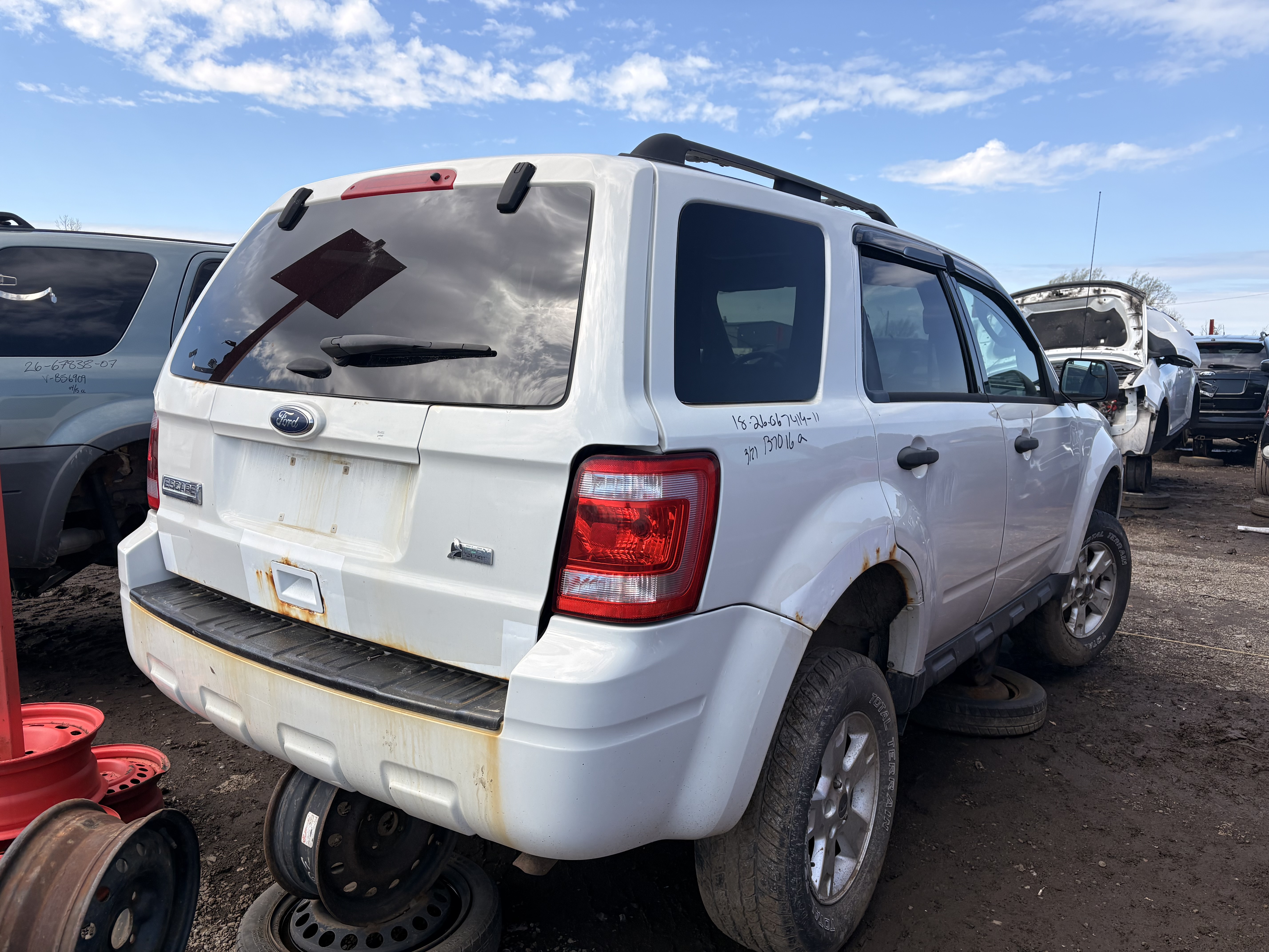 FORD ESCAPE 2011