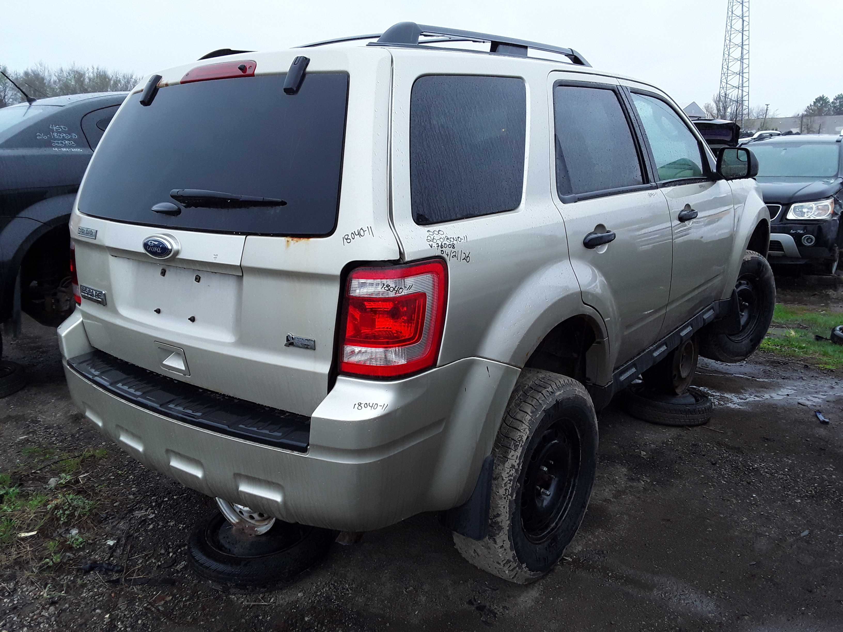 FORD ESCAPE 2011