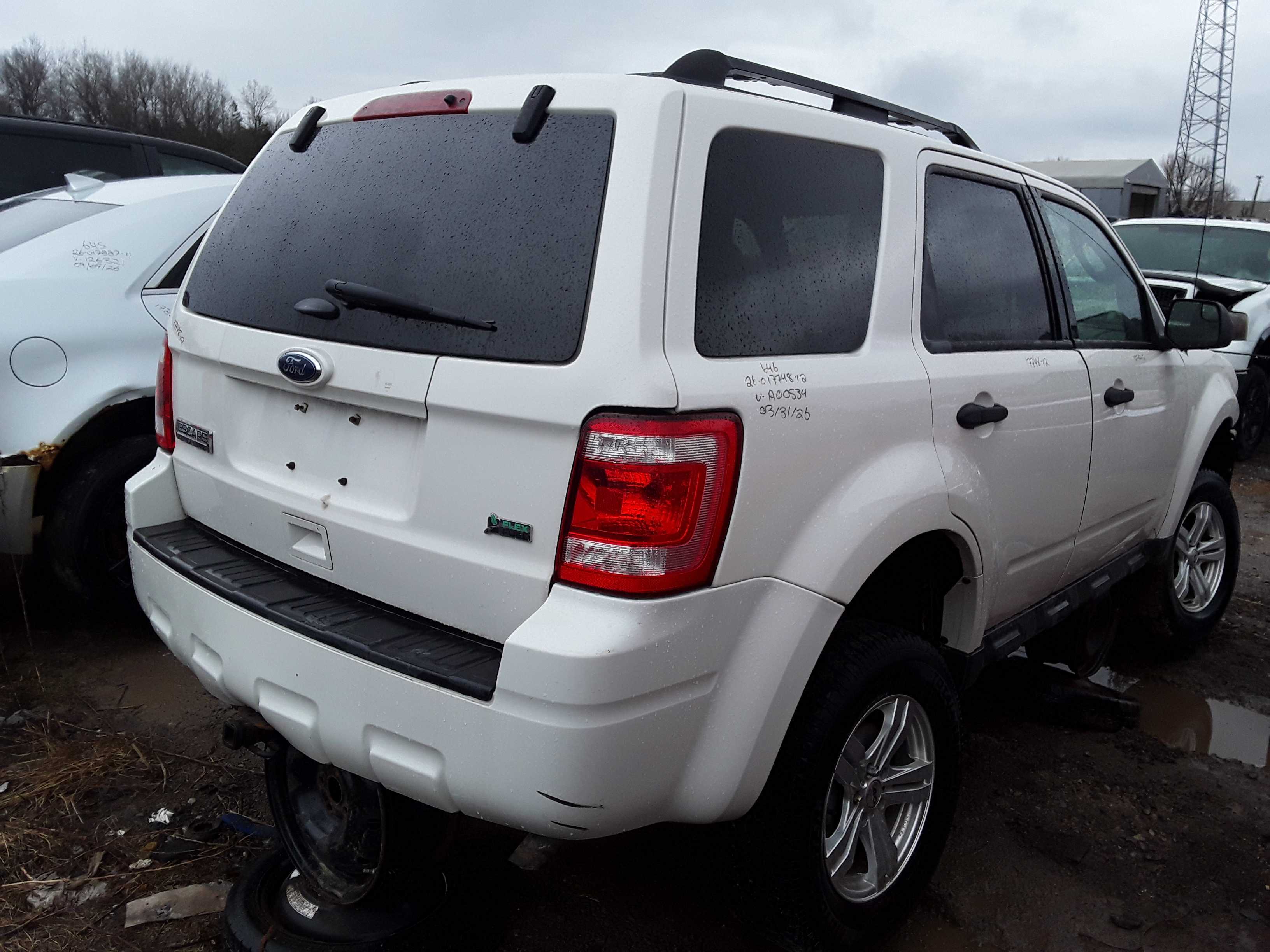 FORD ESCAPE 2012