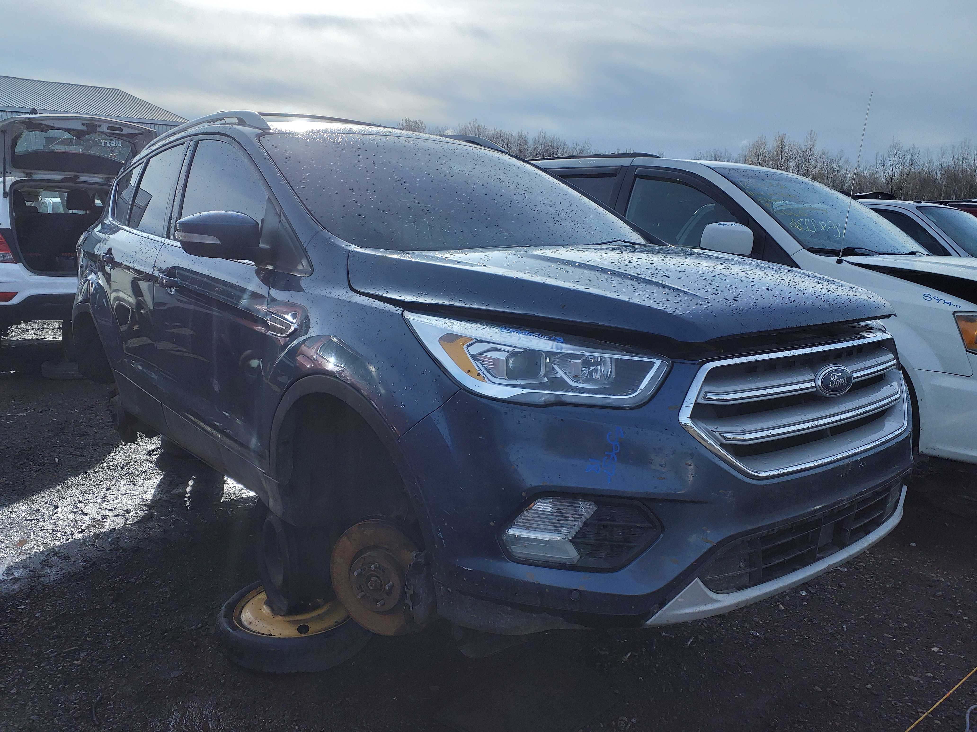 FORD ESCAPE 2018