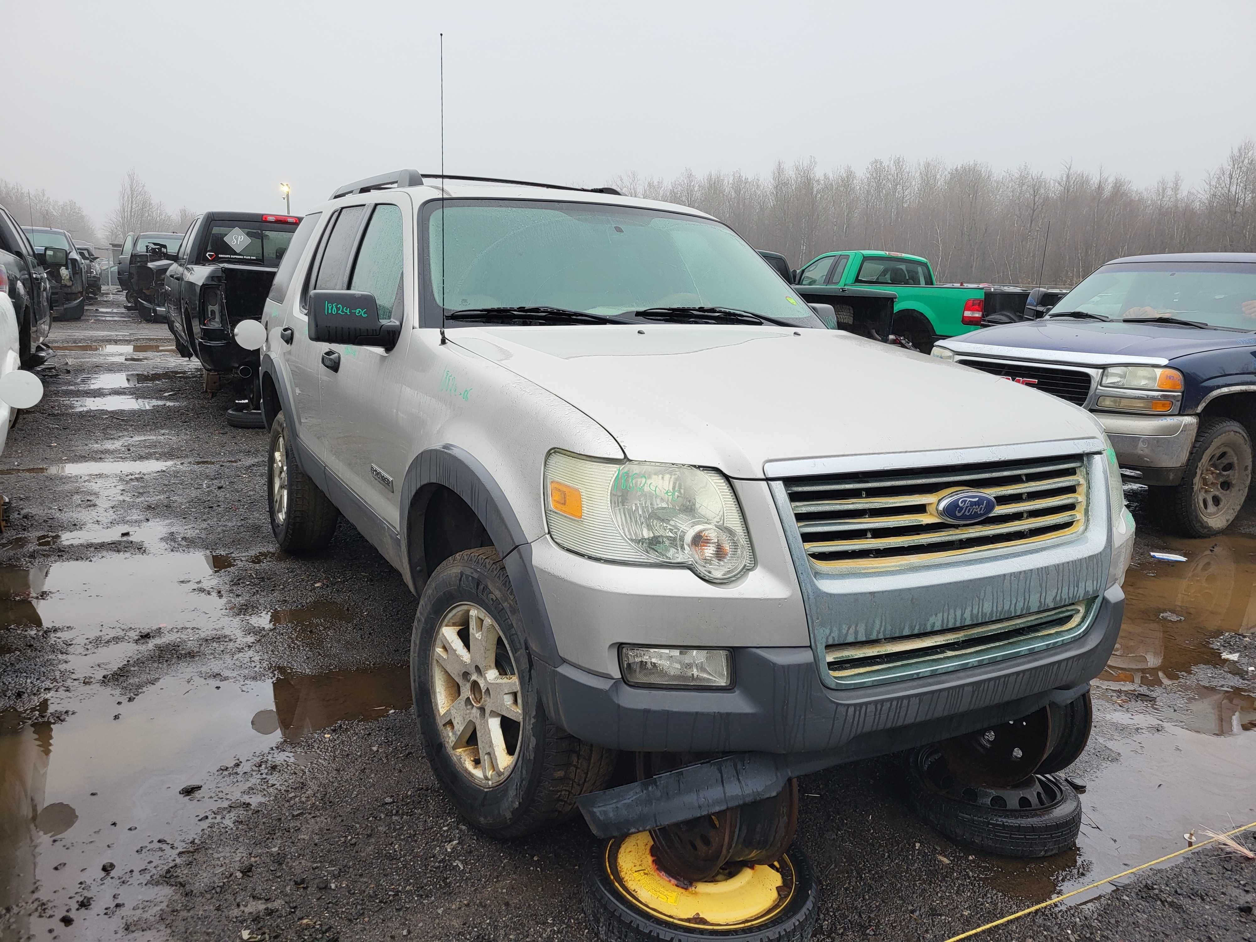 FORD EXPLORER 2006