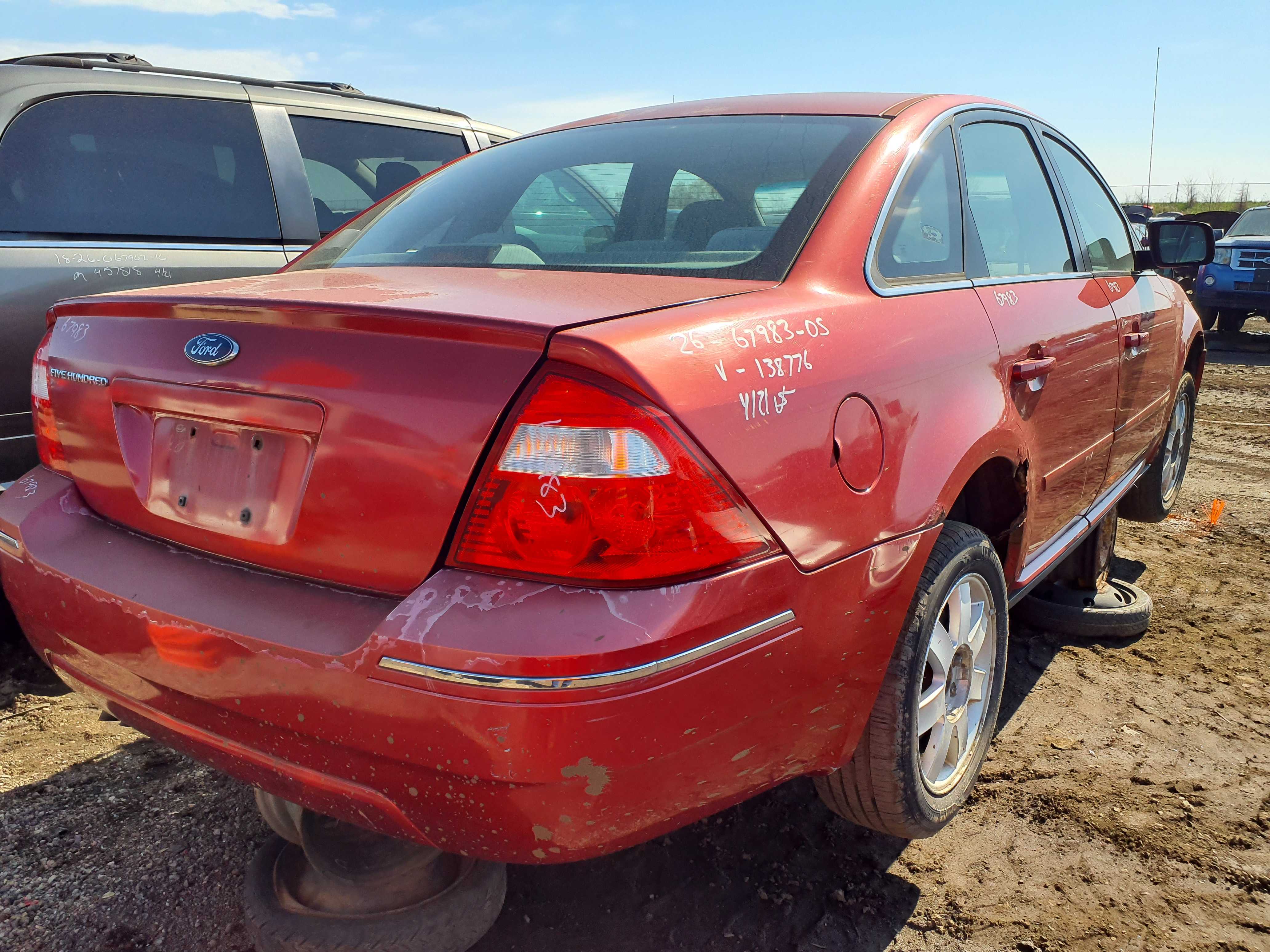 FORD FIVE HUNDRED 2005