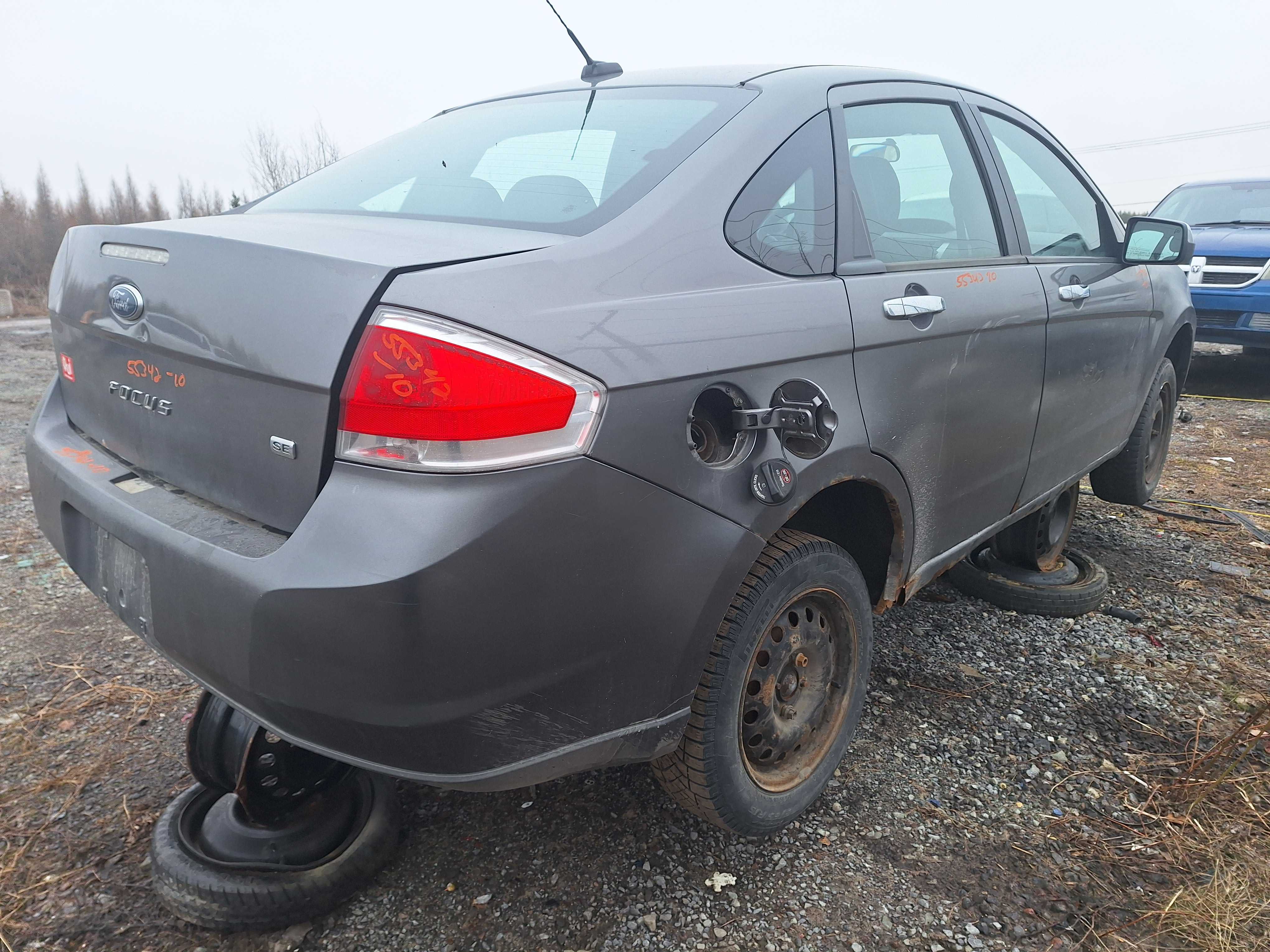 FORD FOCUS 2010