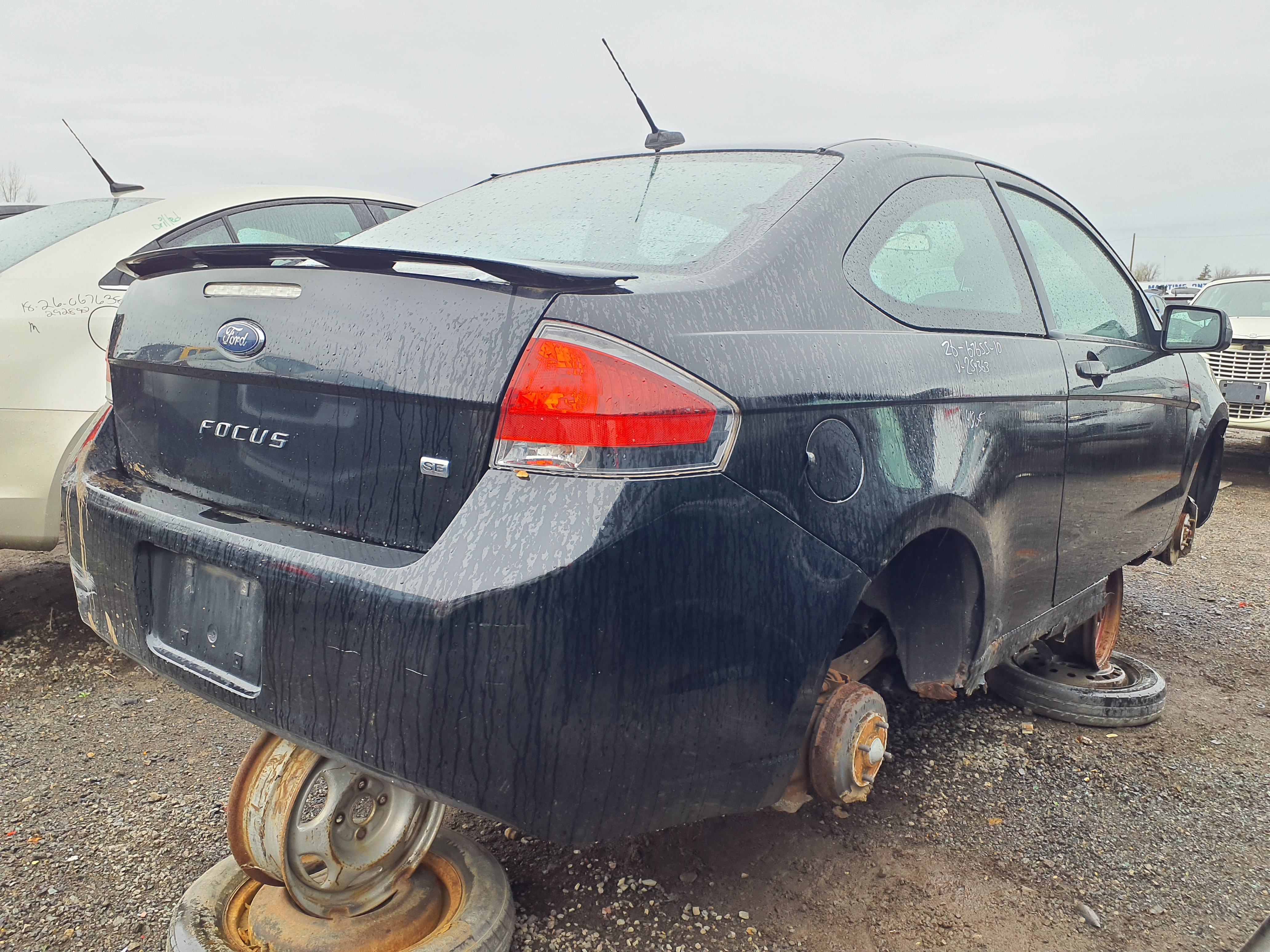 FORD FOCUS 2010