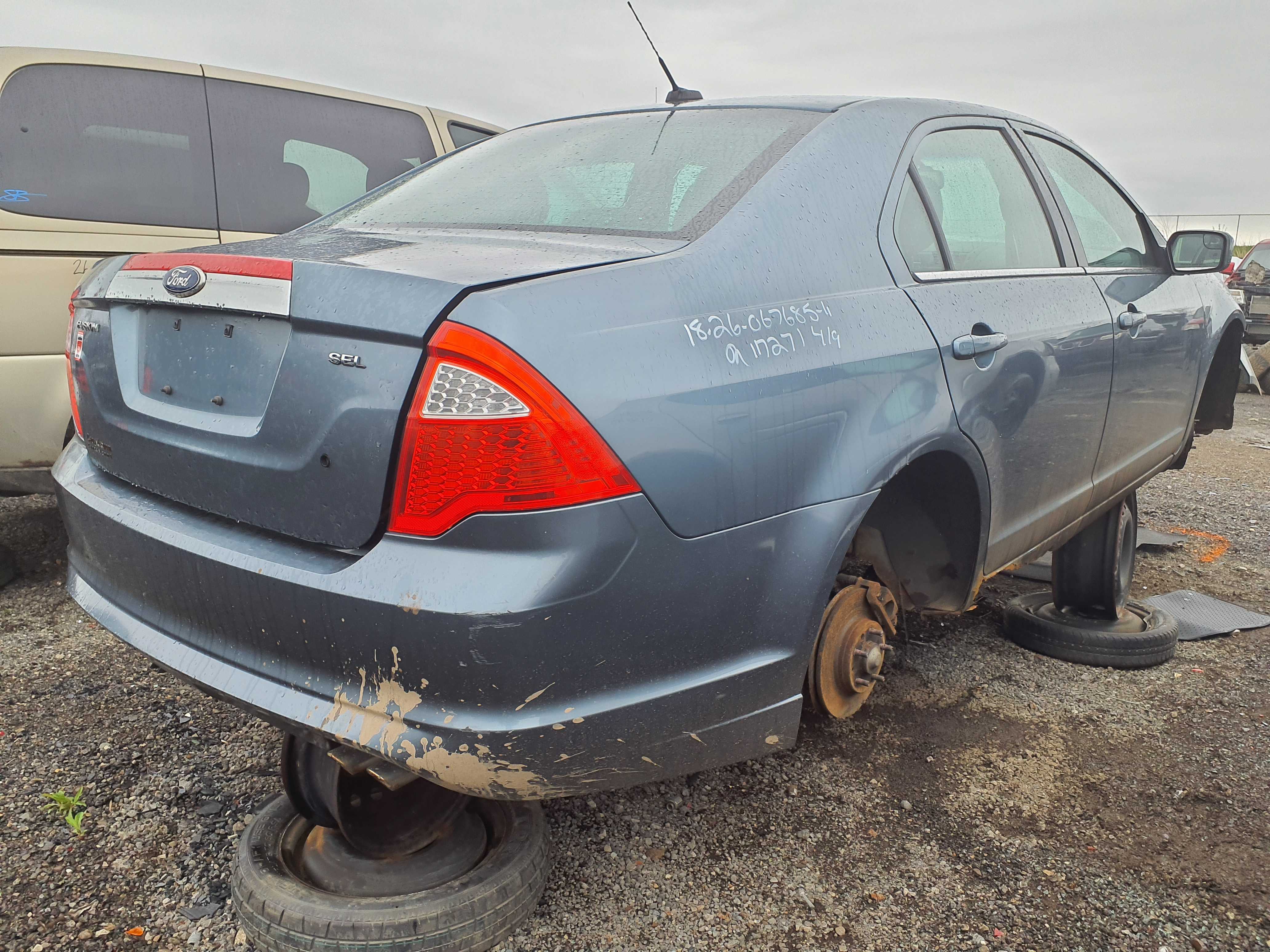 FORD FUSION 2011