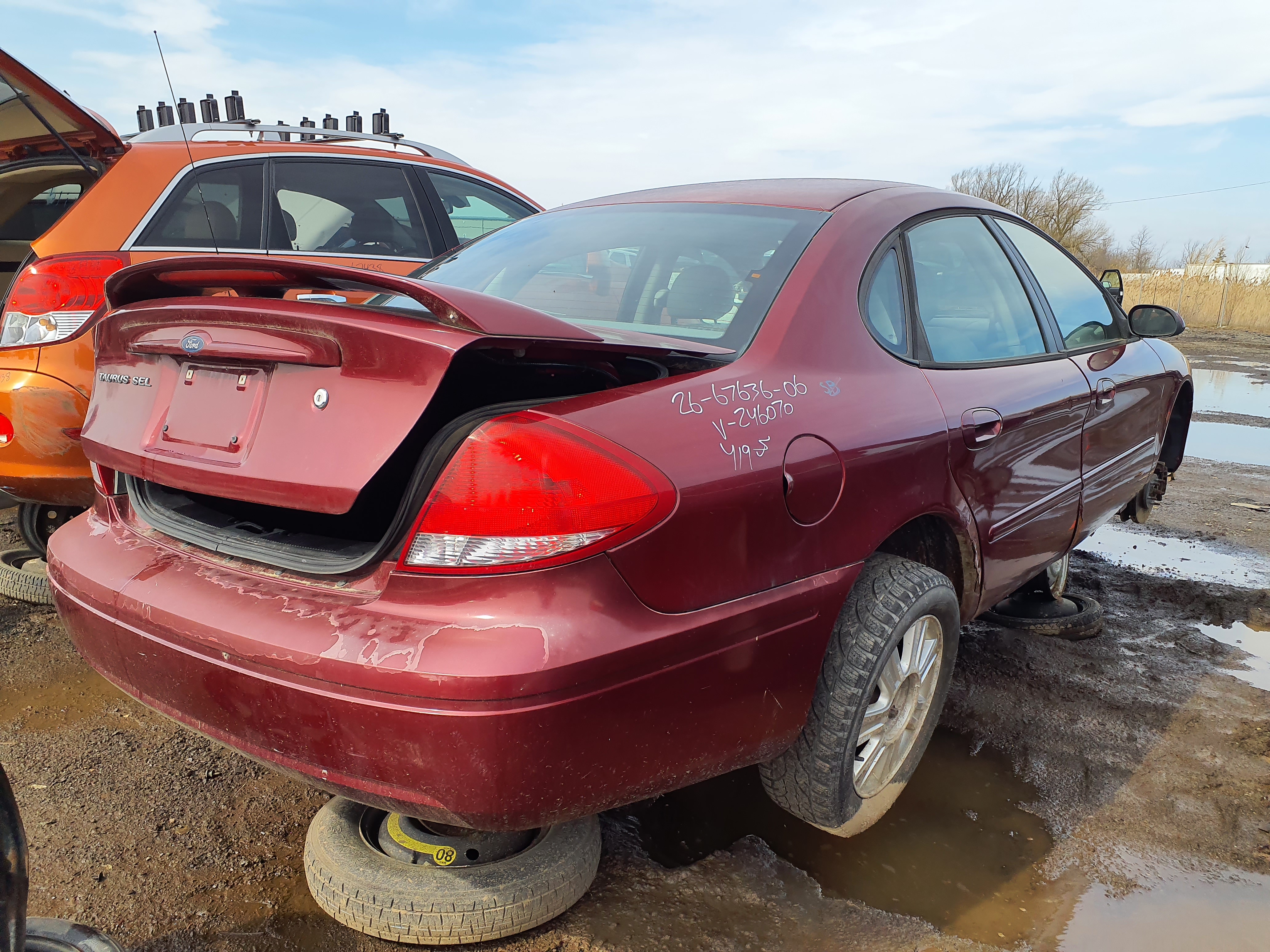 FORD TAURUS 2006