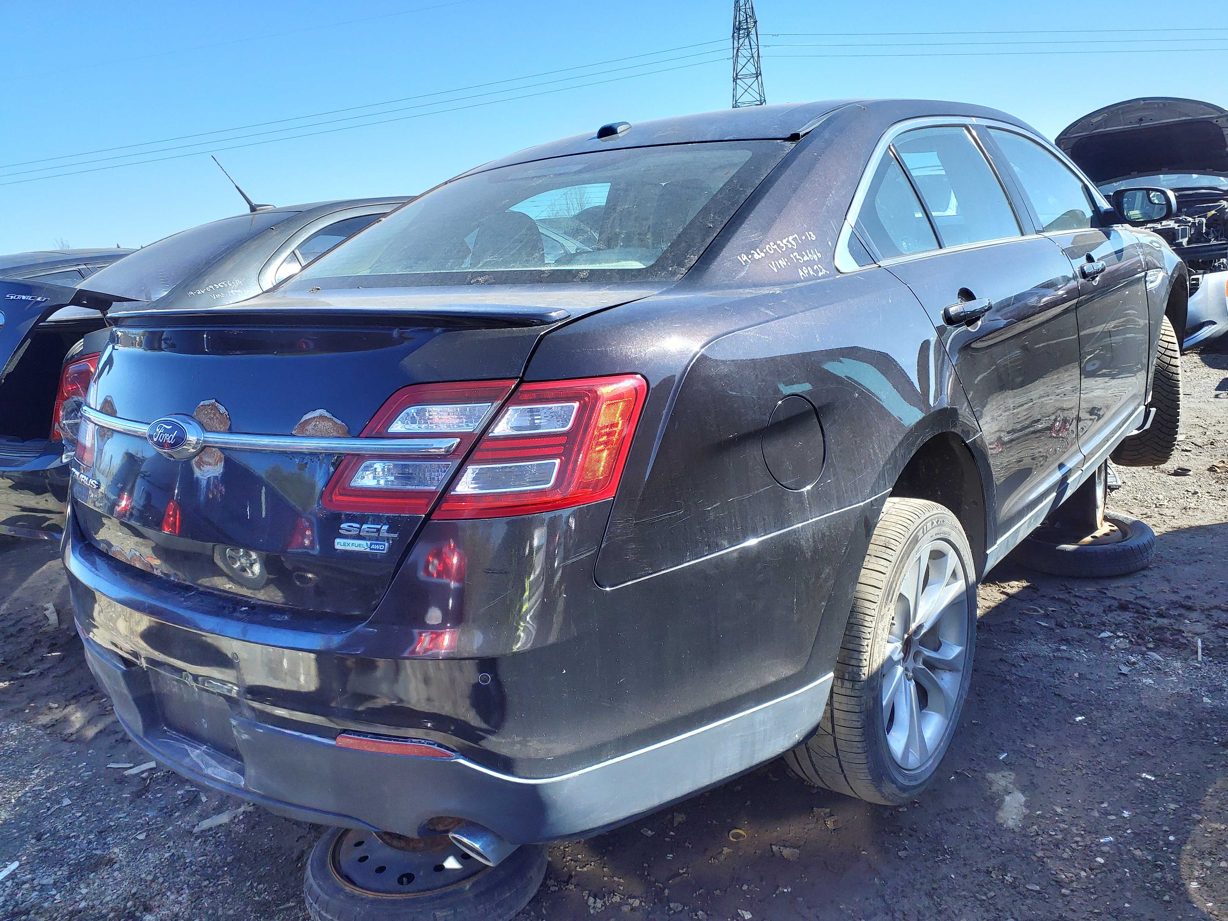 FORD TAURUS 2013