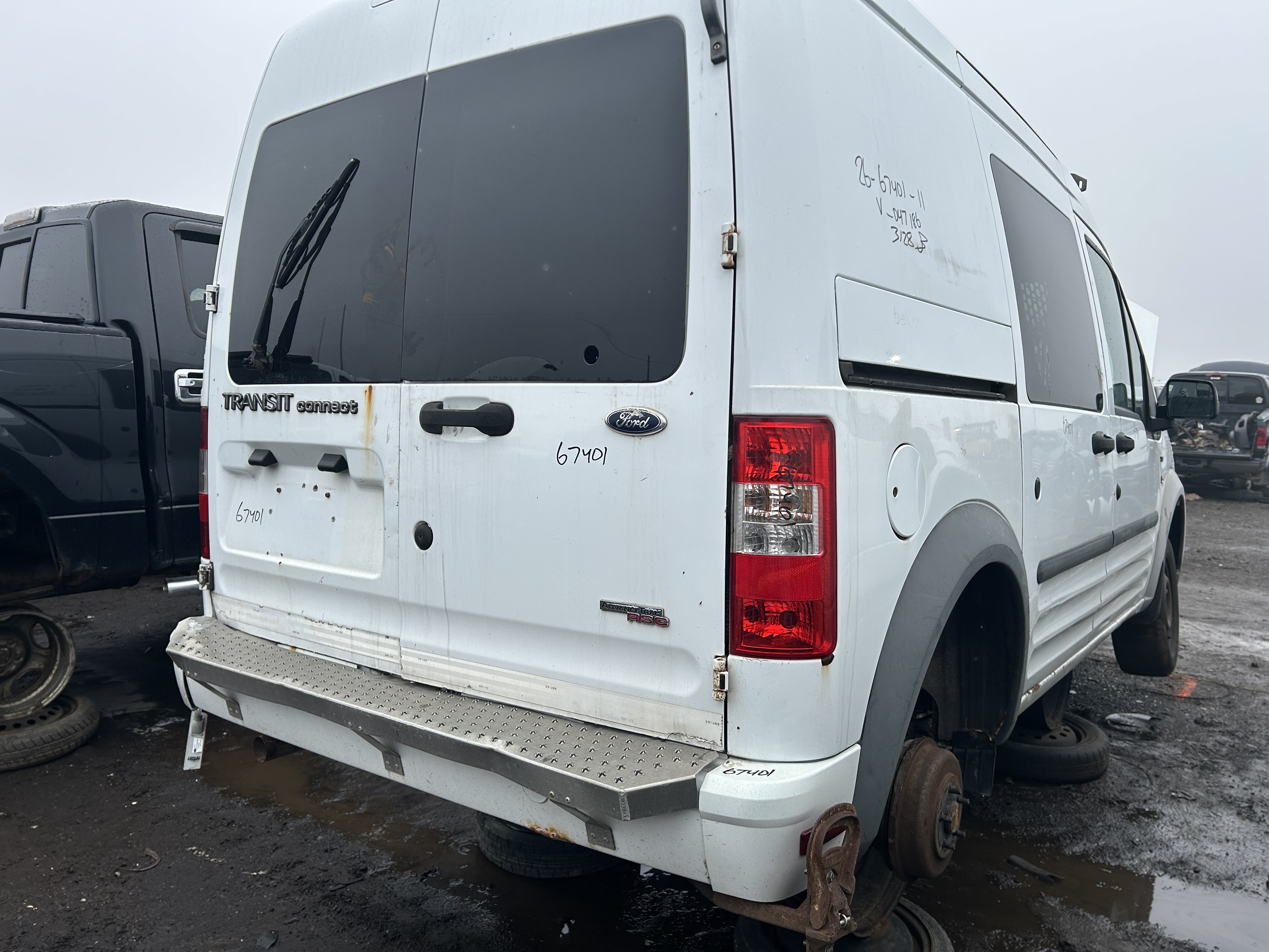 FORD TRANSIT VAN 2011
