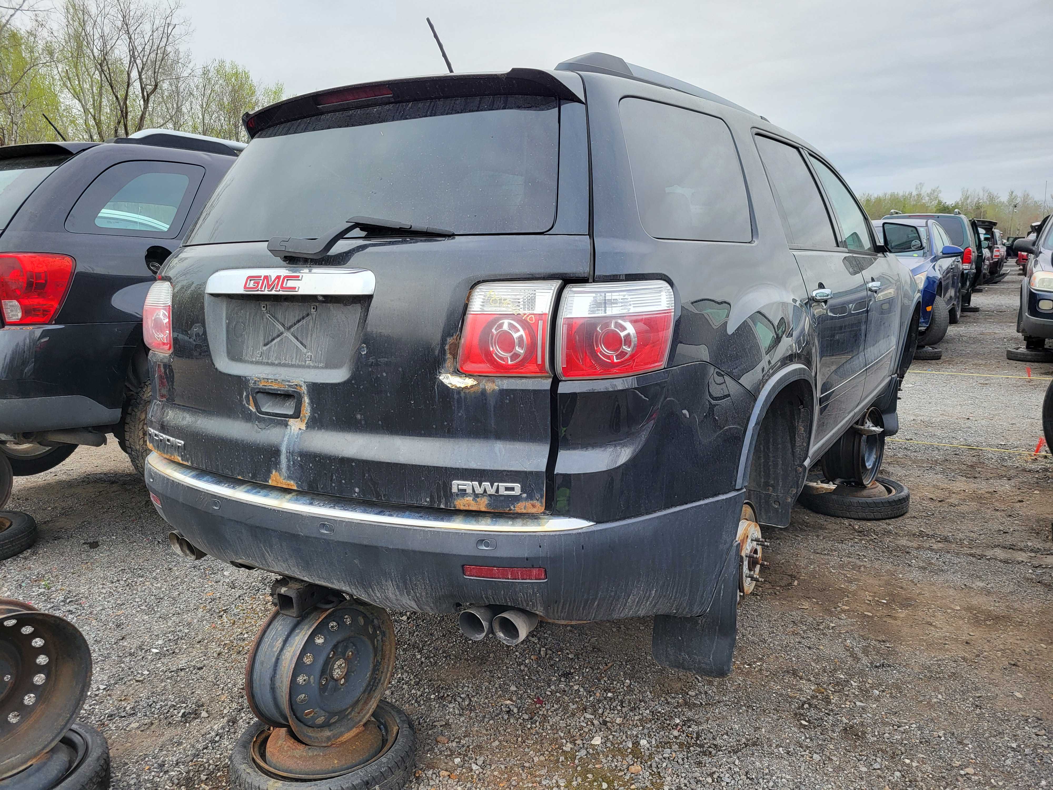 GMC ACADIA 2010