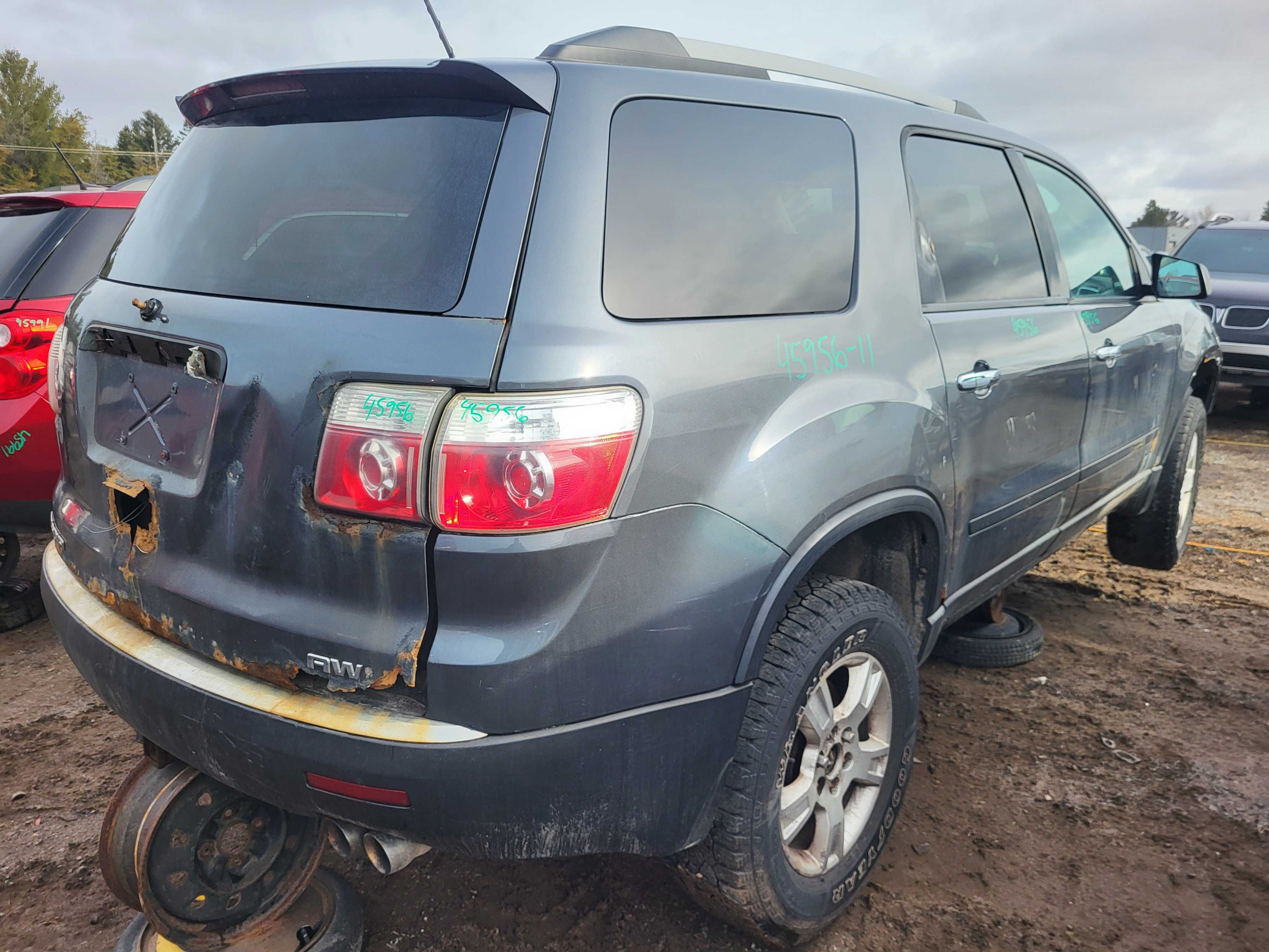 GMC ACADIA 2011