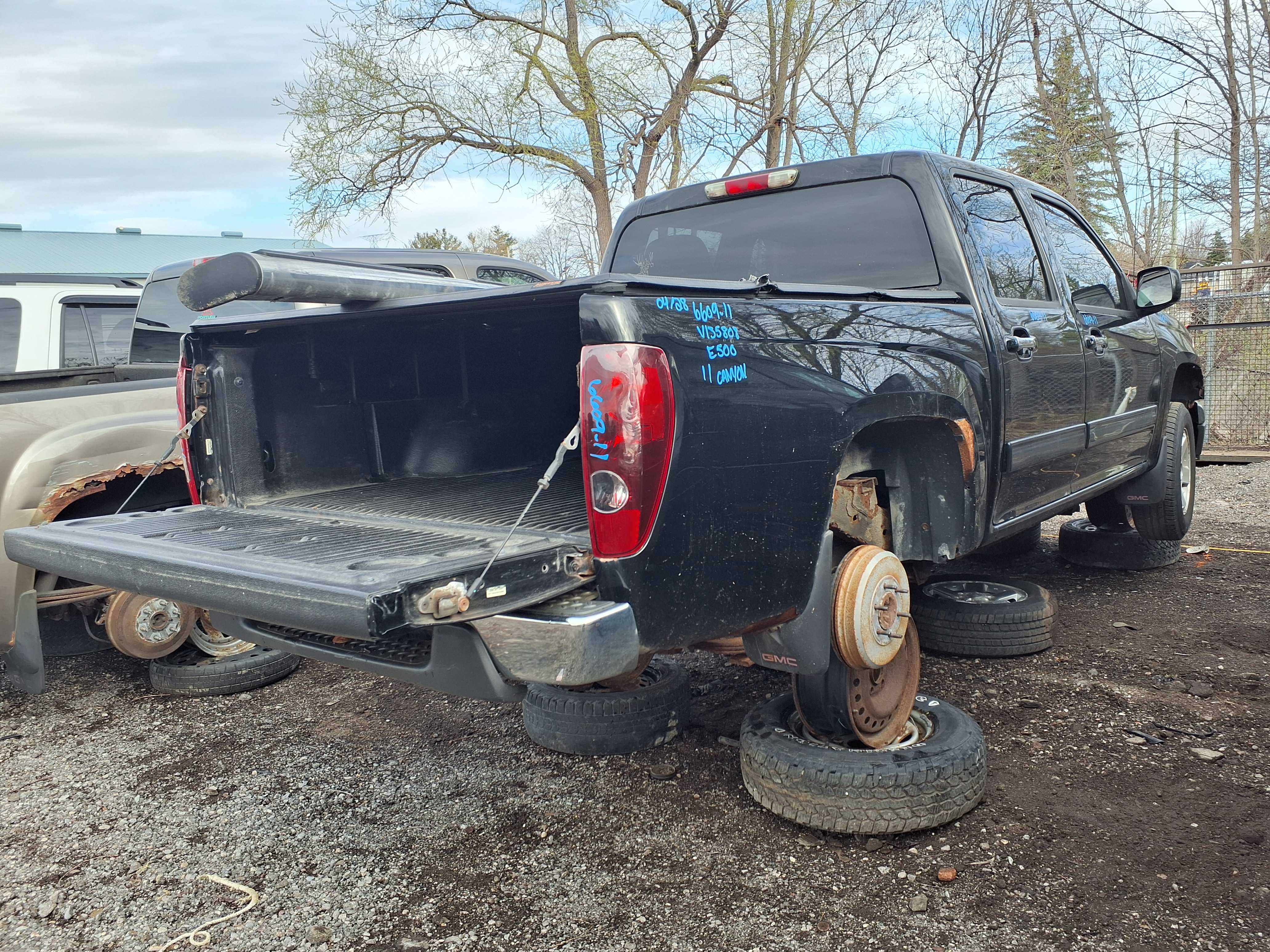 GMC CANYON 2011