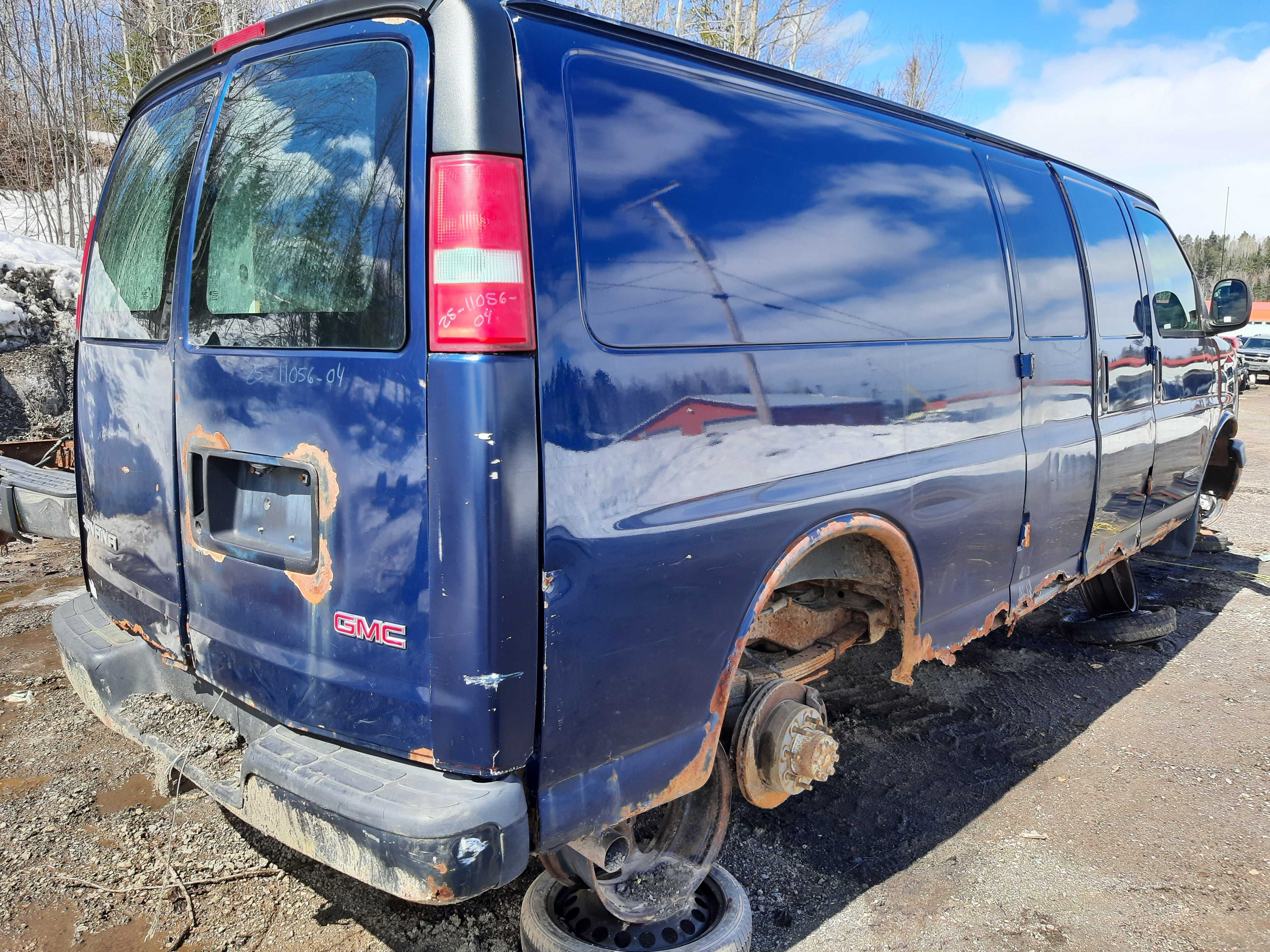 GMC SAVANA CARGO 2004