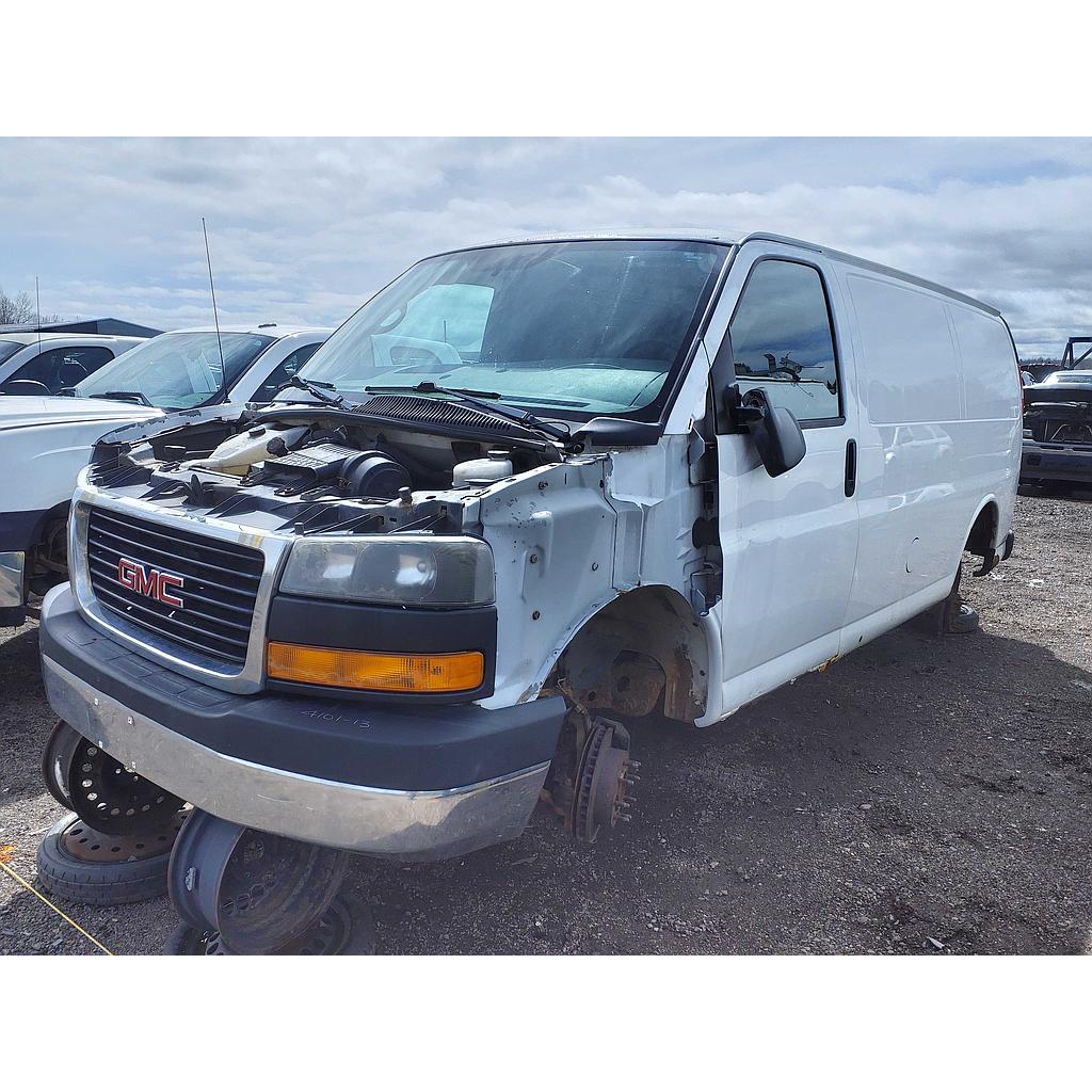 GMC SAVANA CARGO 2013