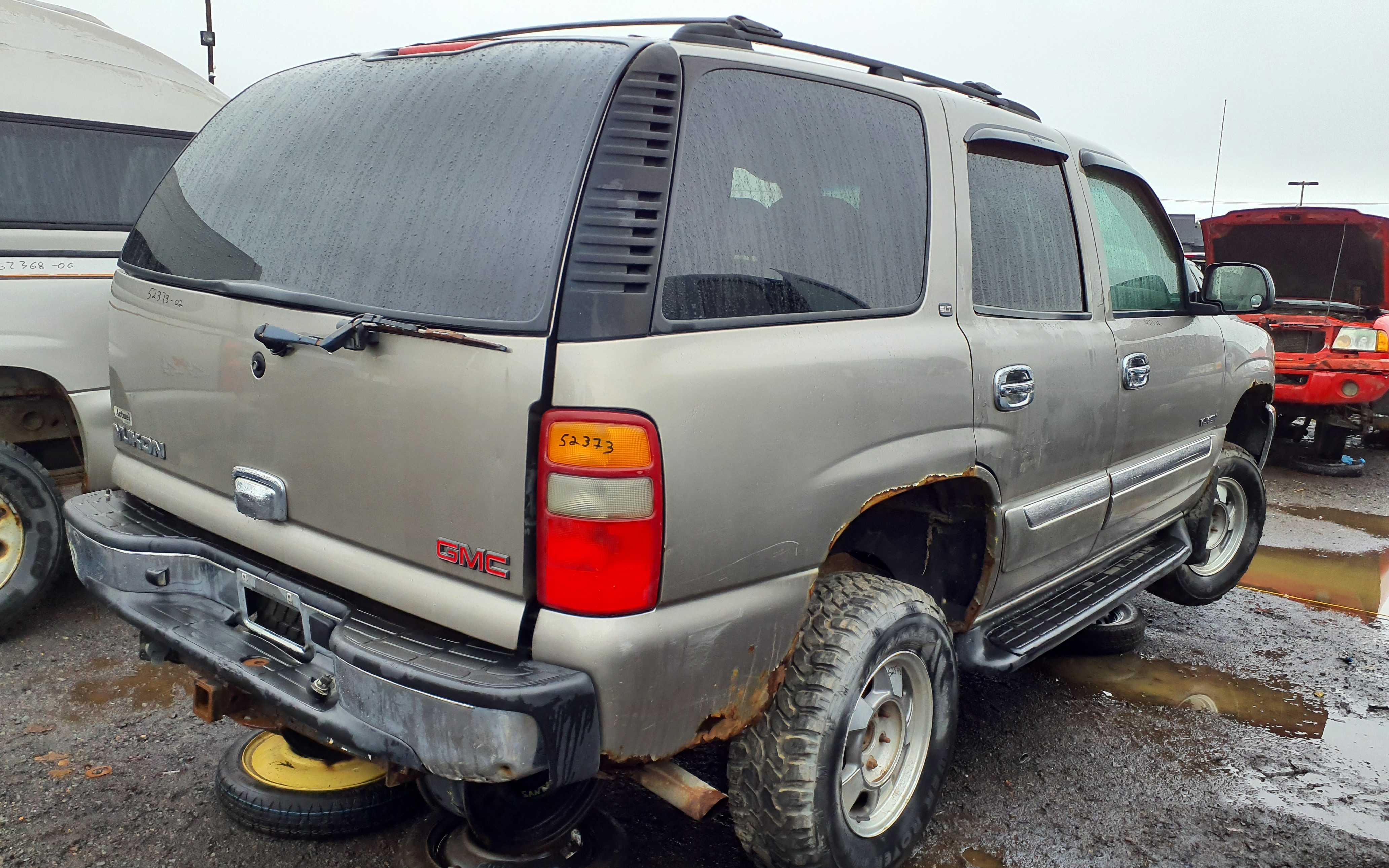 GMC YUKON 2002