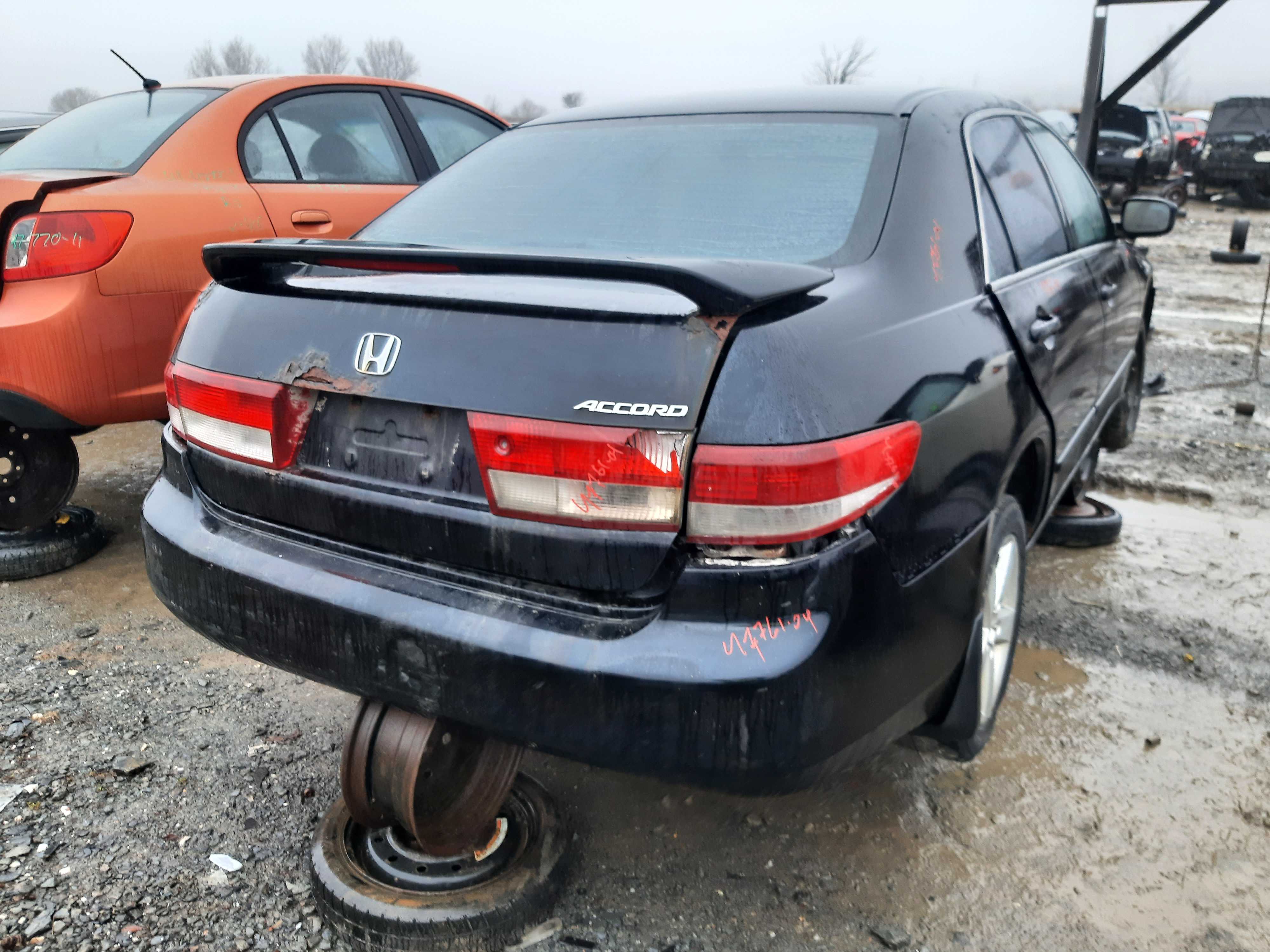 HONDA ACCORD 2004