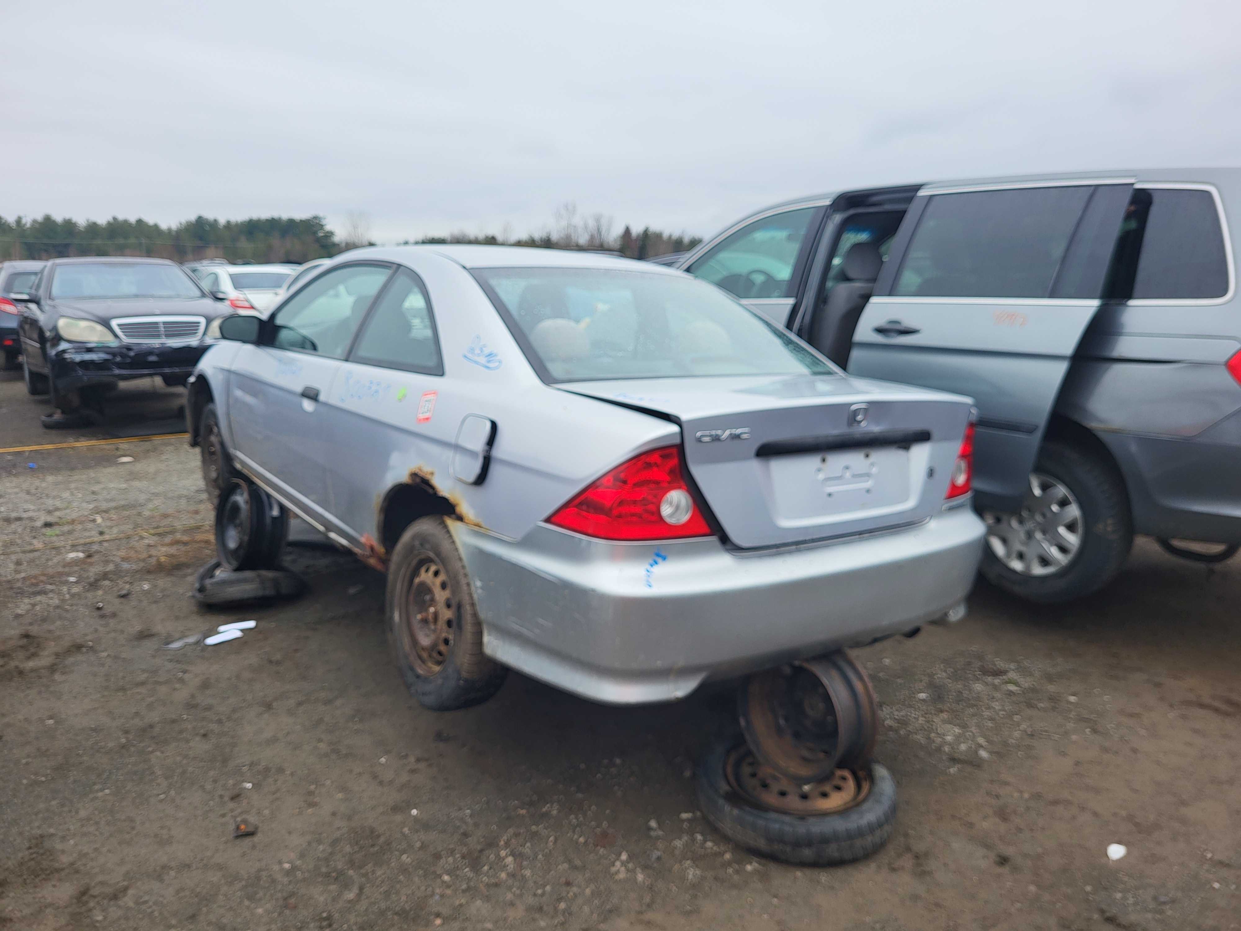 HONDA CIVIC 2005