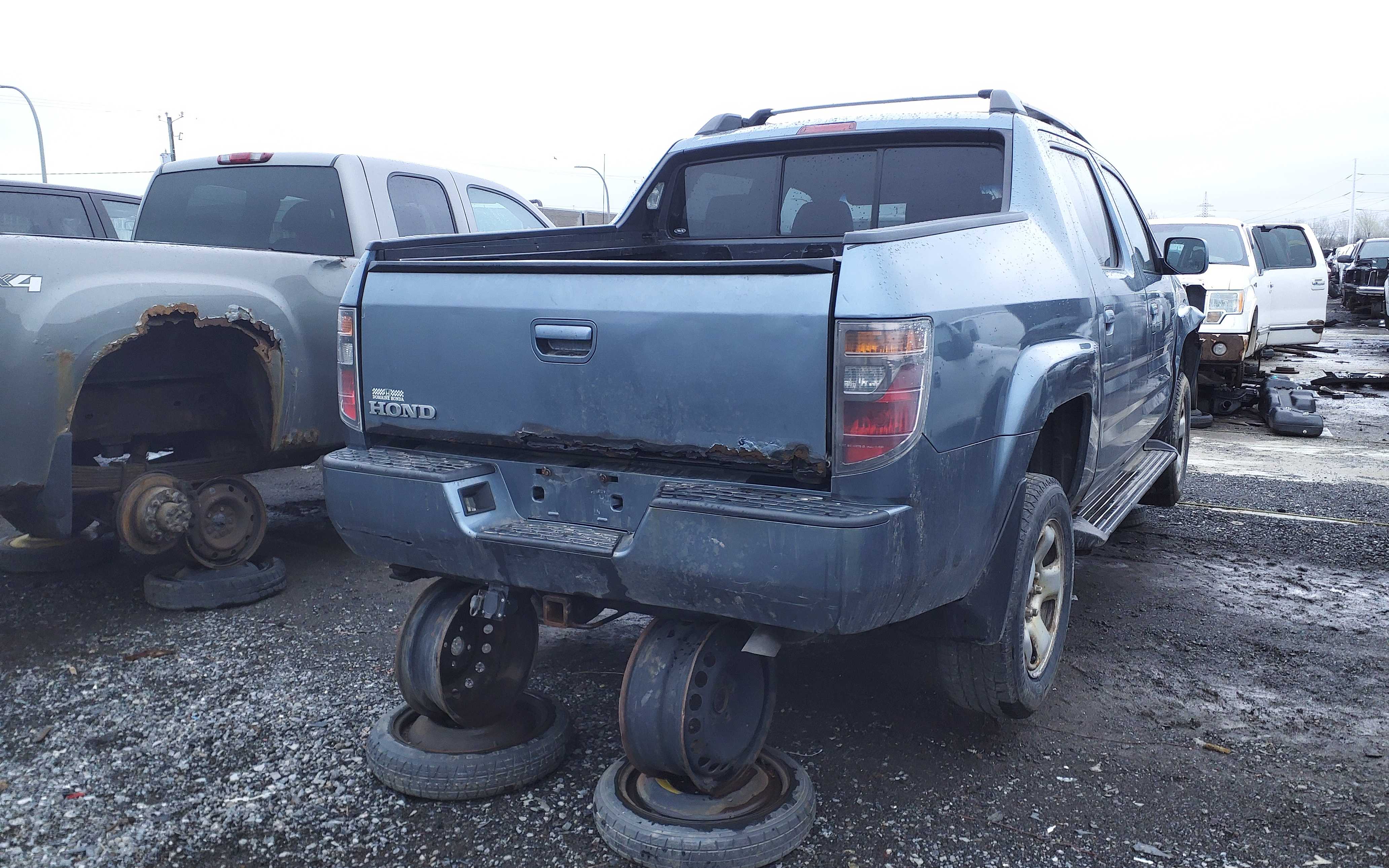 HONDA RIDGELINE 2006