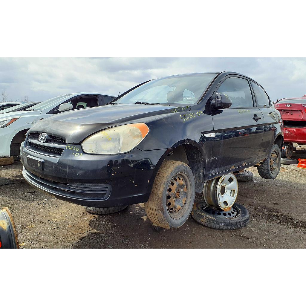 HYUNDAI ACCENT 2009