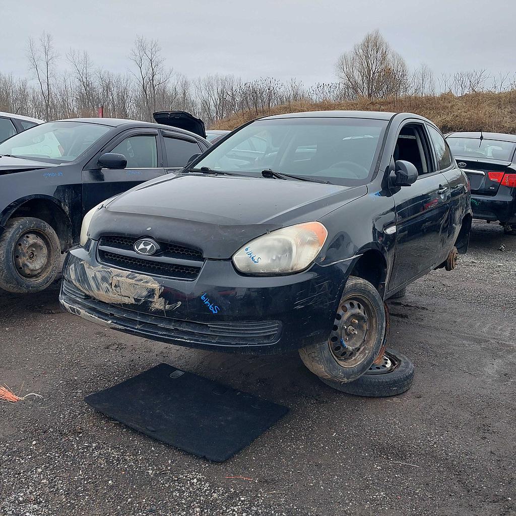HYUNDAI ACCENT 2009