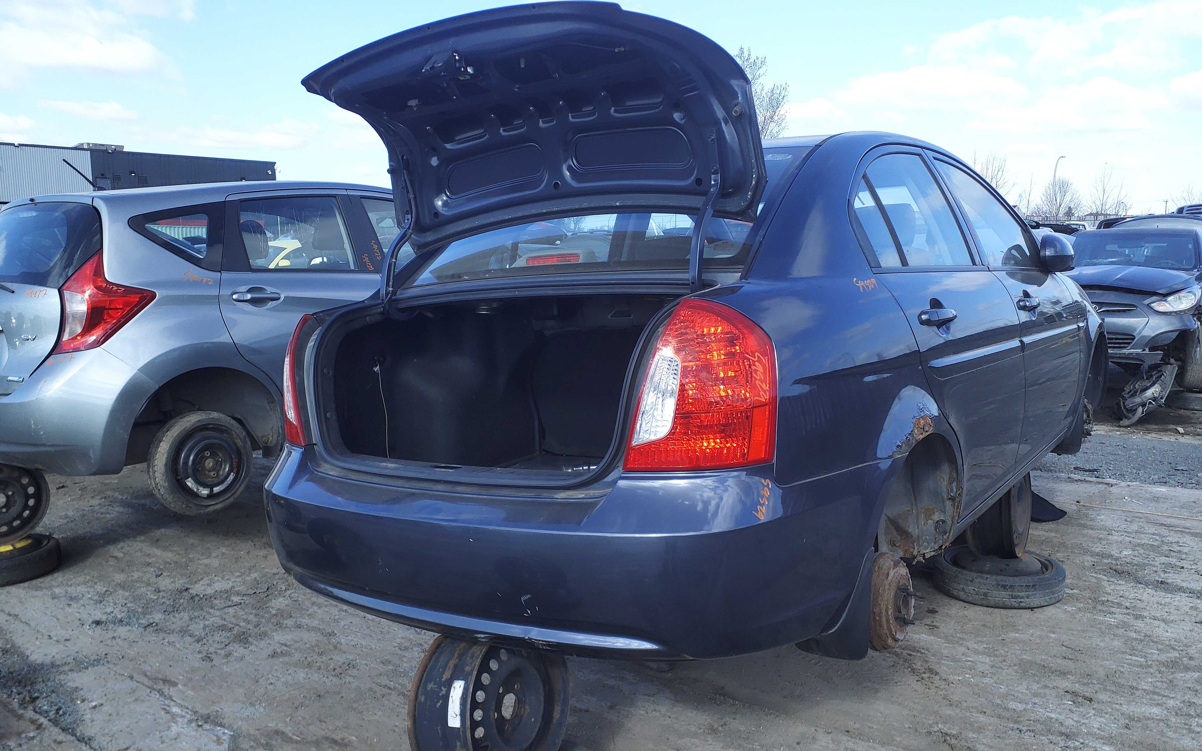 HYUNDAI ACCENT 2009