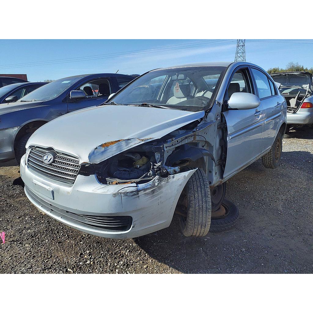 HYUNDAI ACCENT 2009
